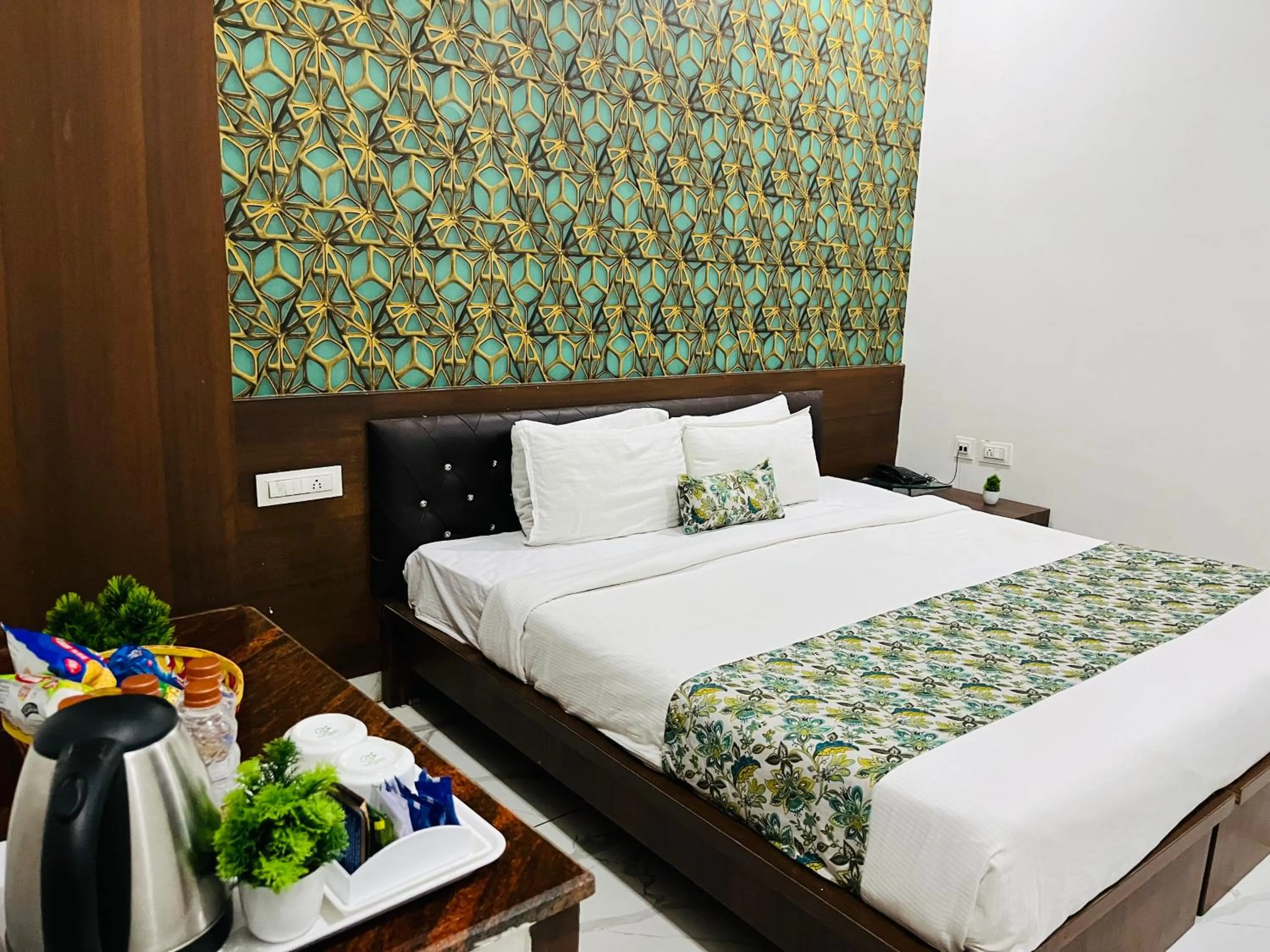 Bed in Hotel Plaza Hyderabad Airport Zone
