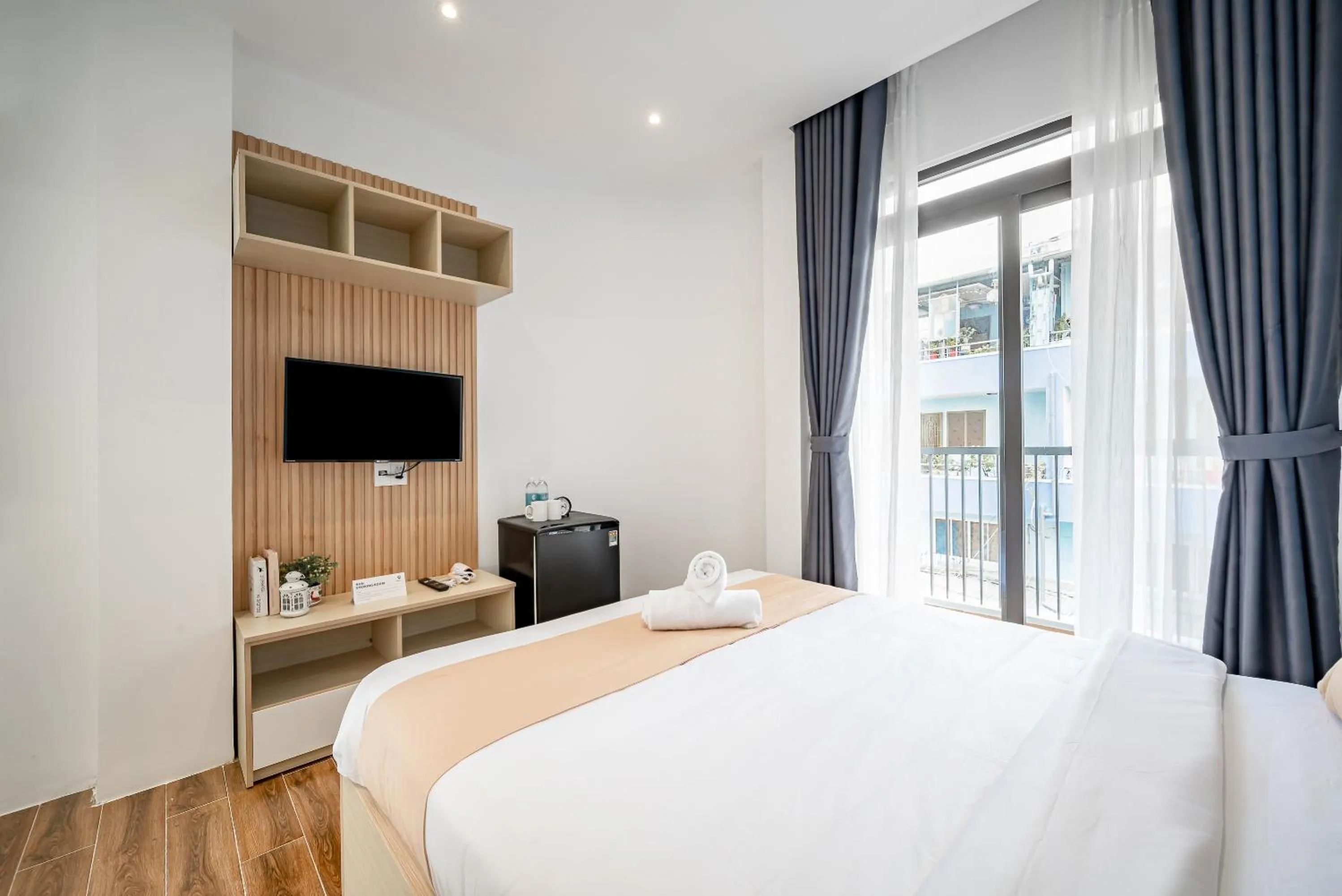 Bed in Cozrum Homes - Autumn House