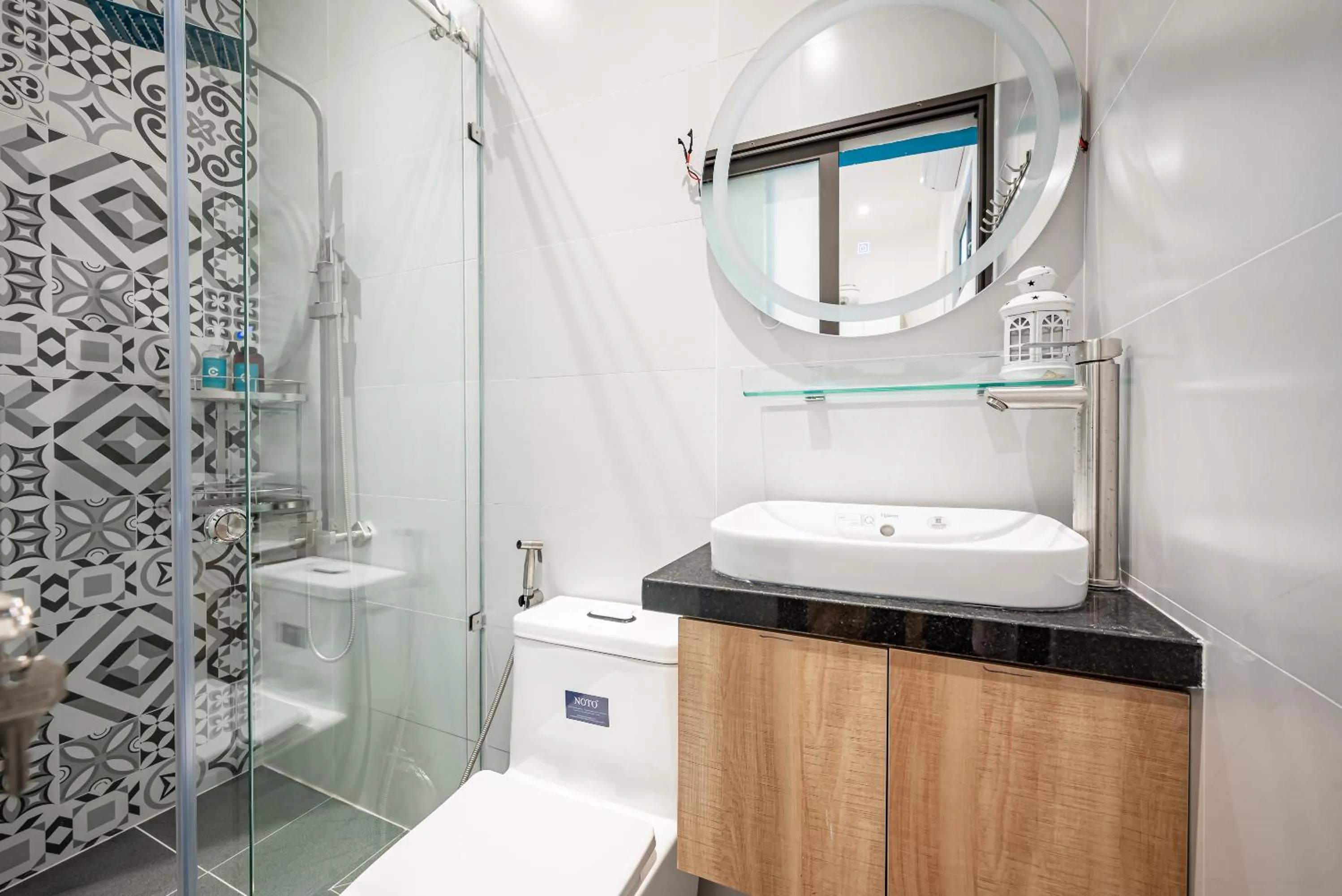 Shower in Cozrum Homes - Autumn House