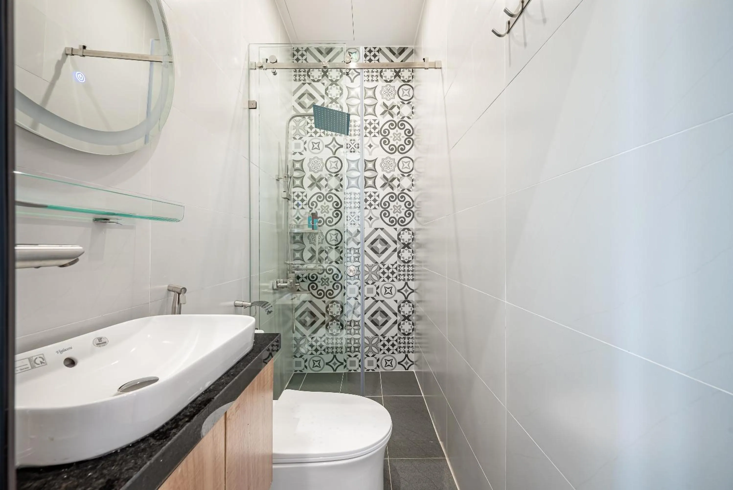 Shower in Cozrum Homes - Autumn House