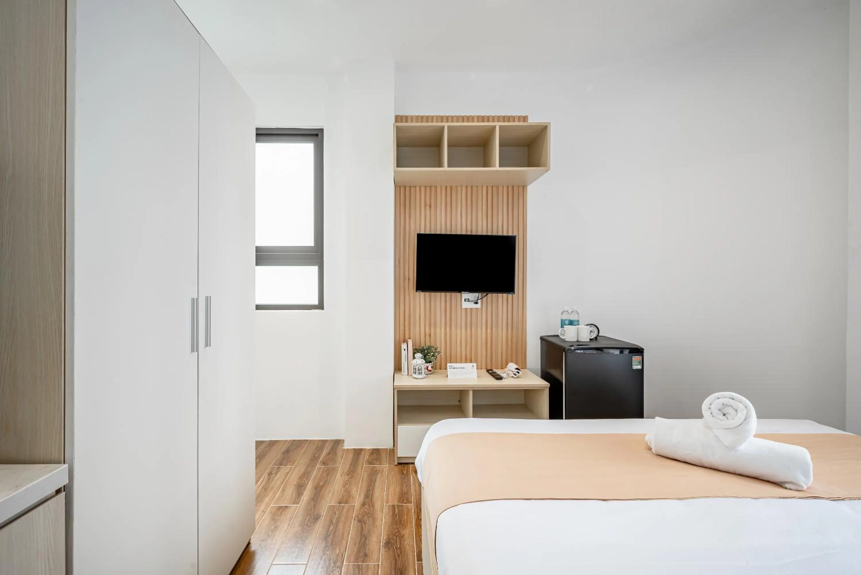 TV and multimedia, Bed in Cozrum Homes - Autumn House