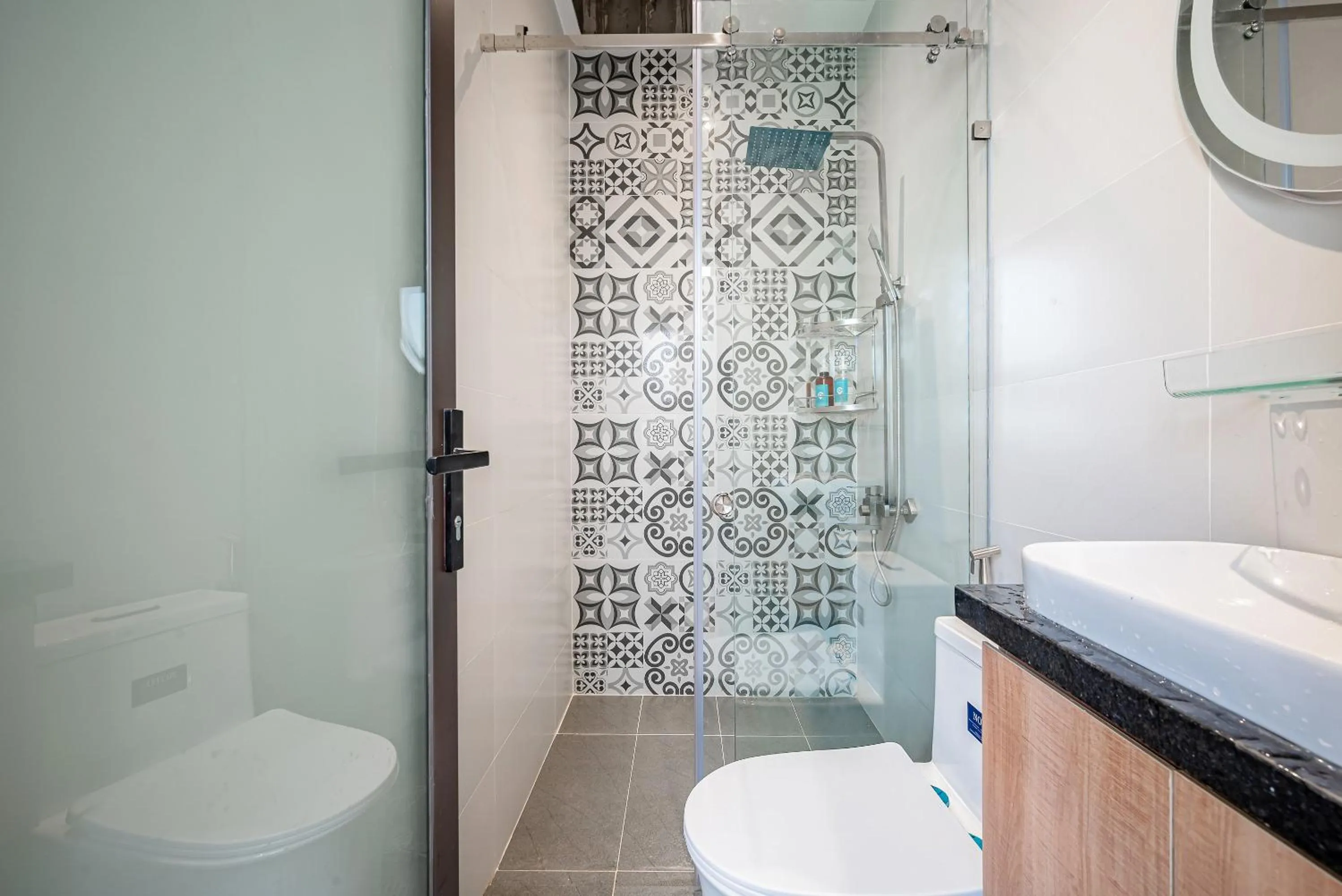 Shower in Cozrum Homes - Autumn House