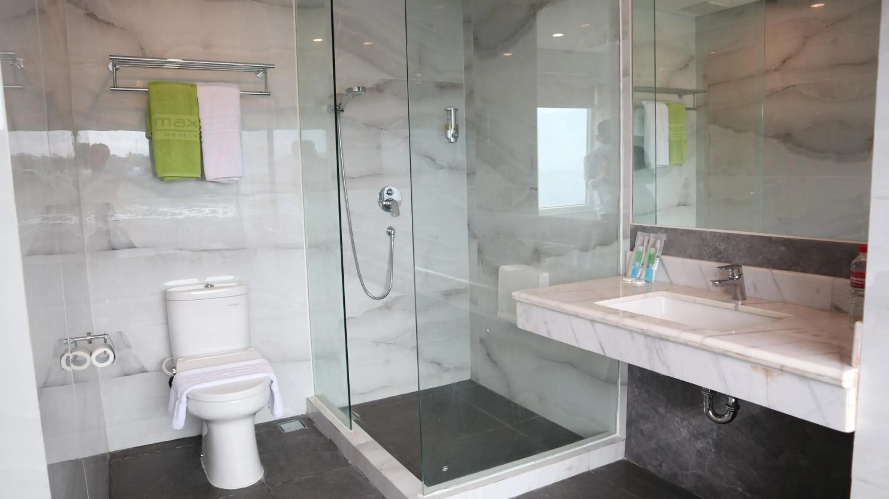 MaxOneHotels at Jayapura