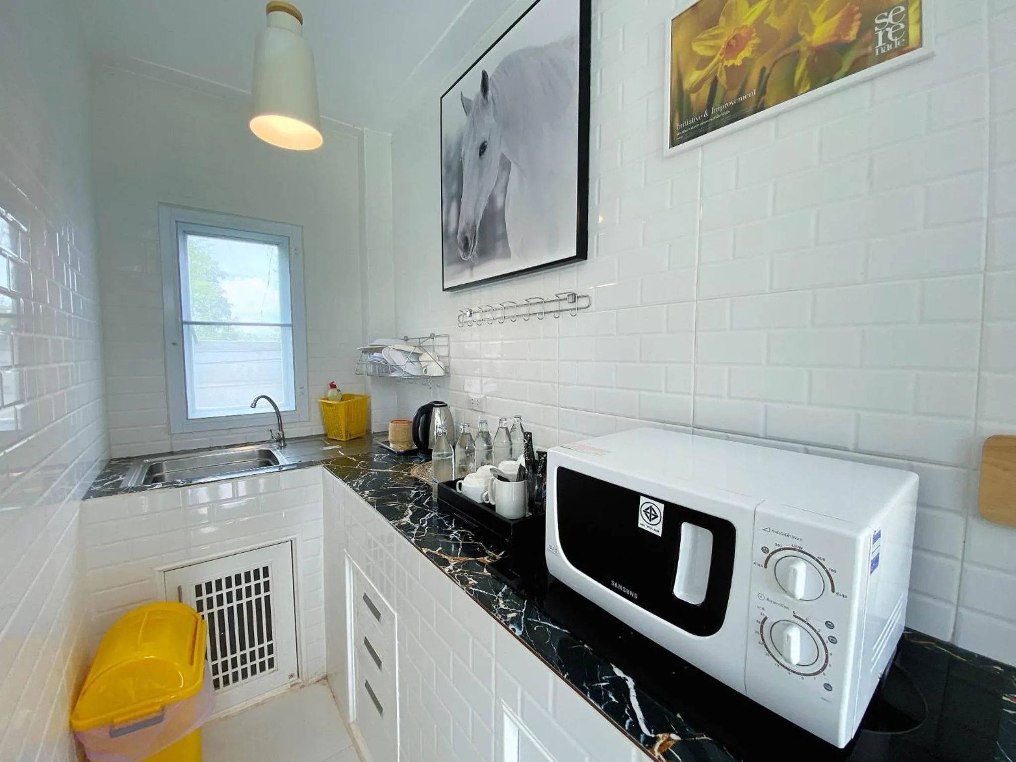 Kitchen or kitchenette in ภูฝ้ายวิลล่า Phufai villa