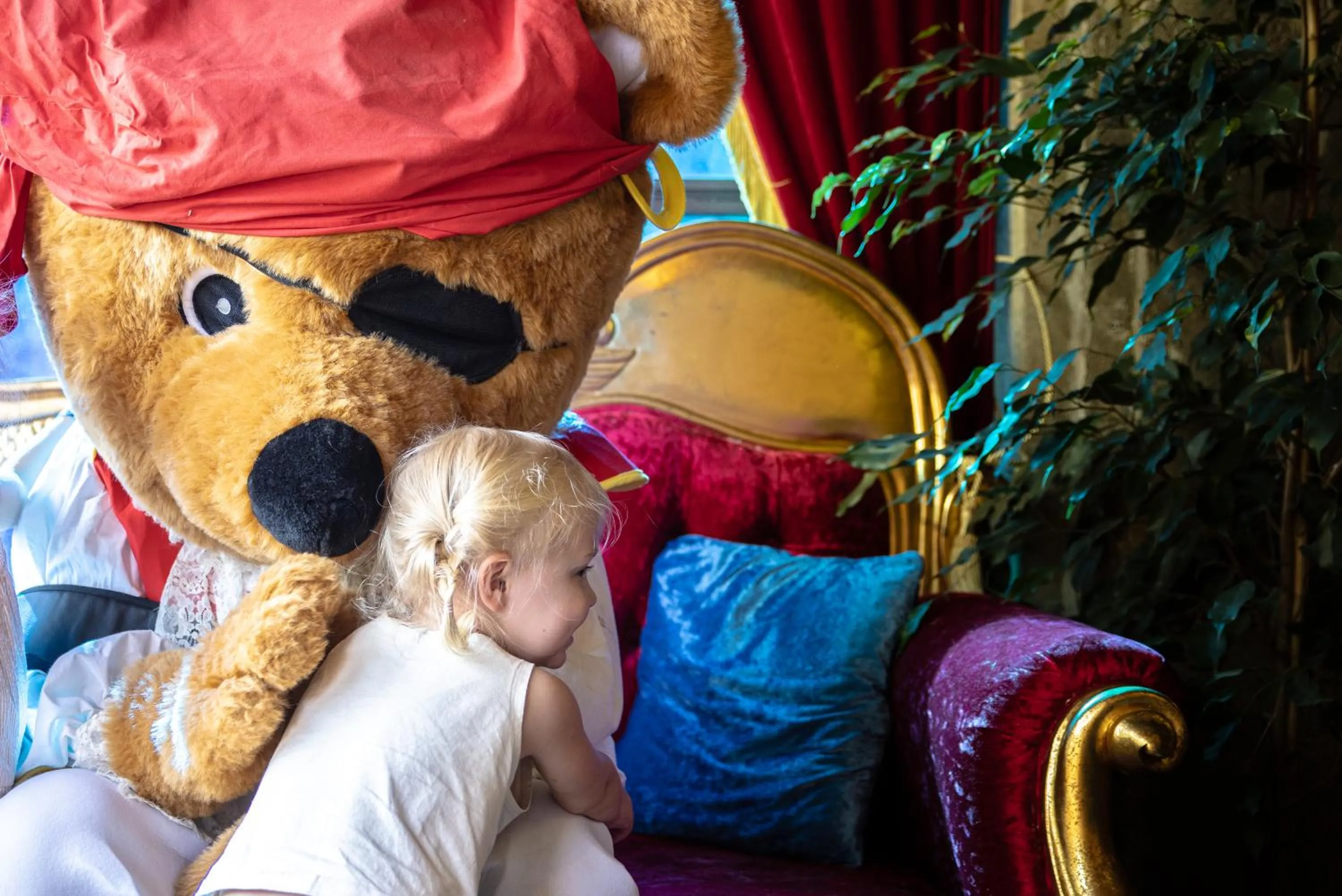 People in Hôtel Pirates World