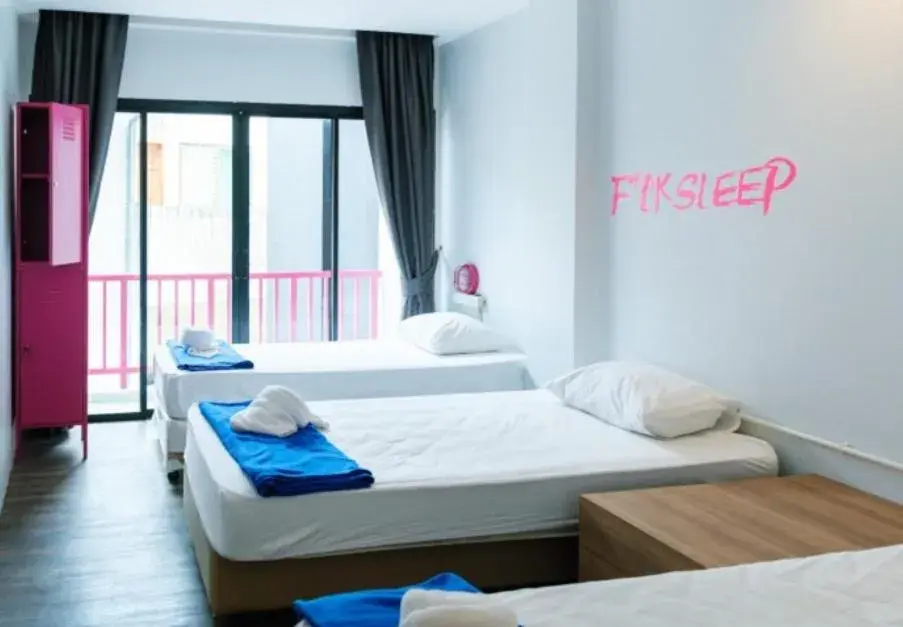 Triple Room in Slumber Surf Phuket Kata Triple Room in Slumber Surf Phuket Kata