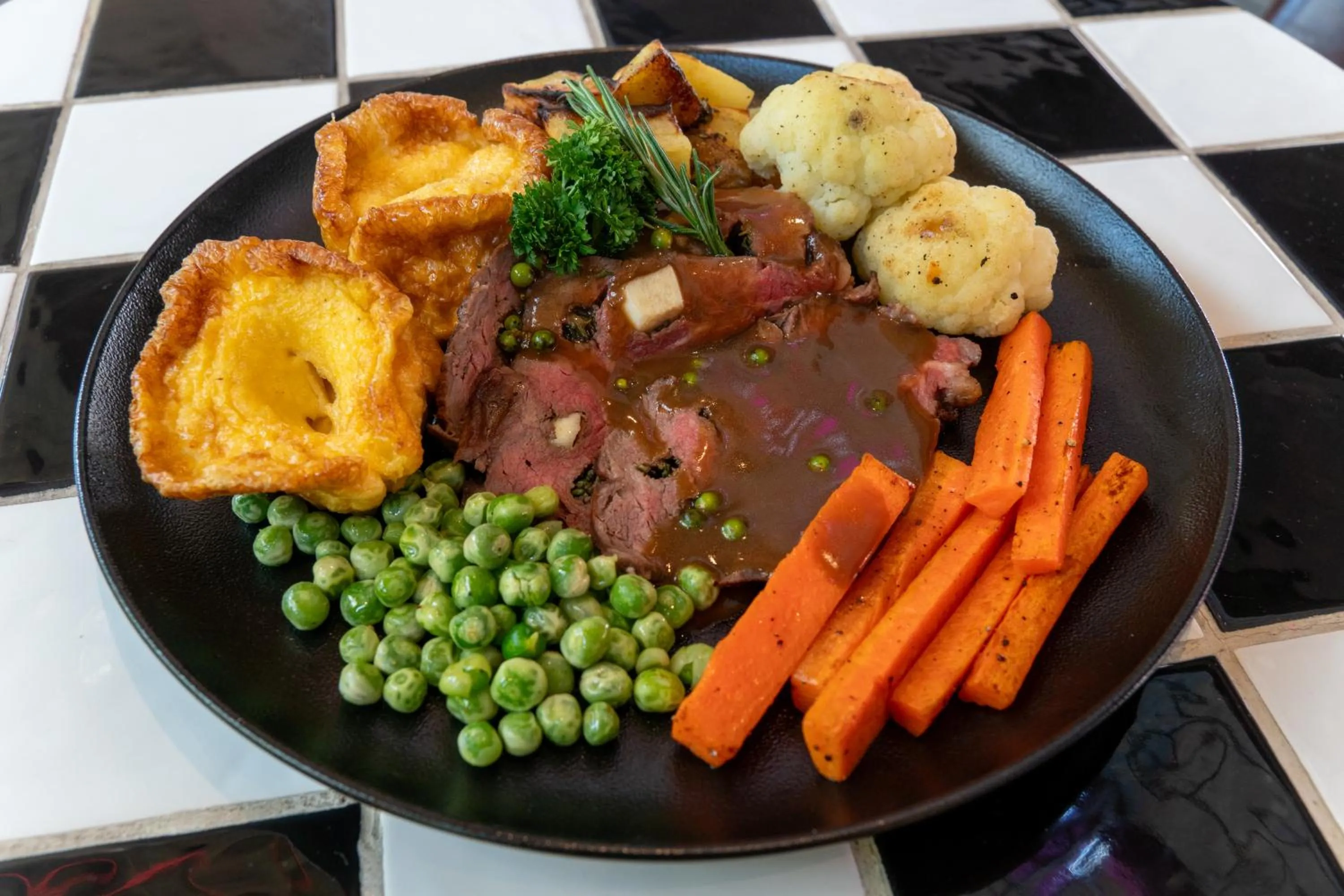 Slumber Surf Phuket Kata