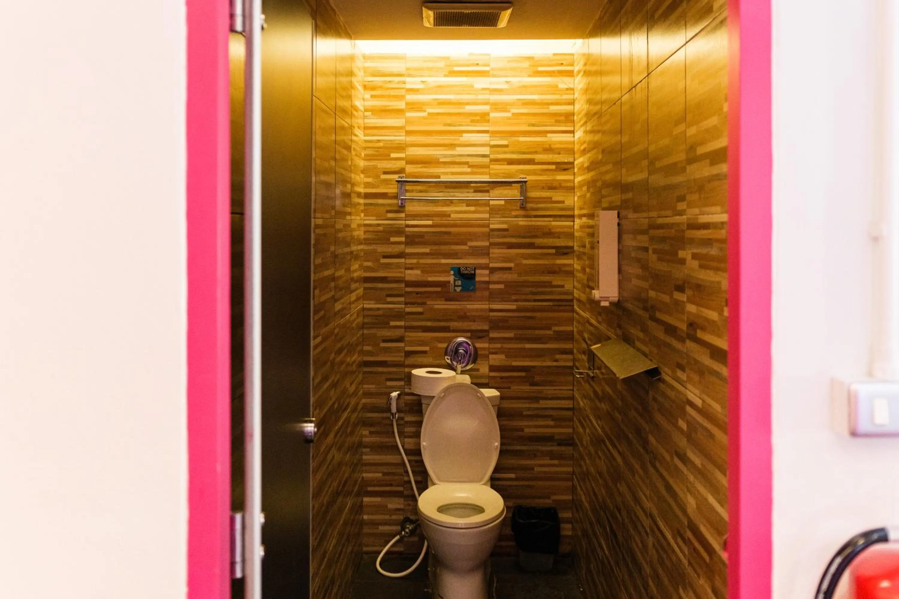 Slumber Surf Phuket Kata