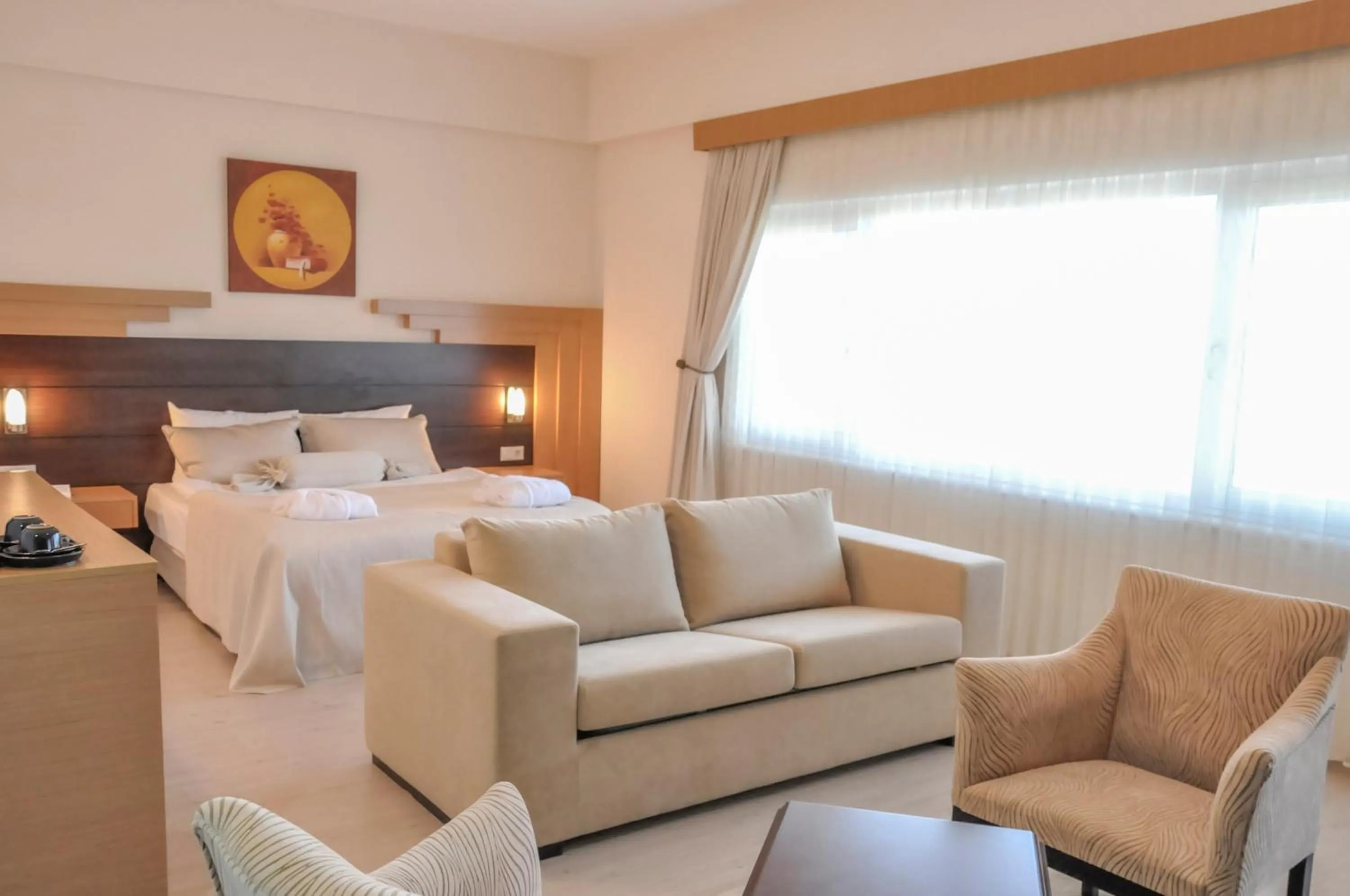 Photo of the whole room, Bed in KTÜ Koru Otel