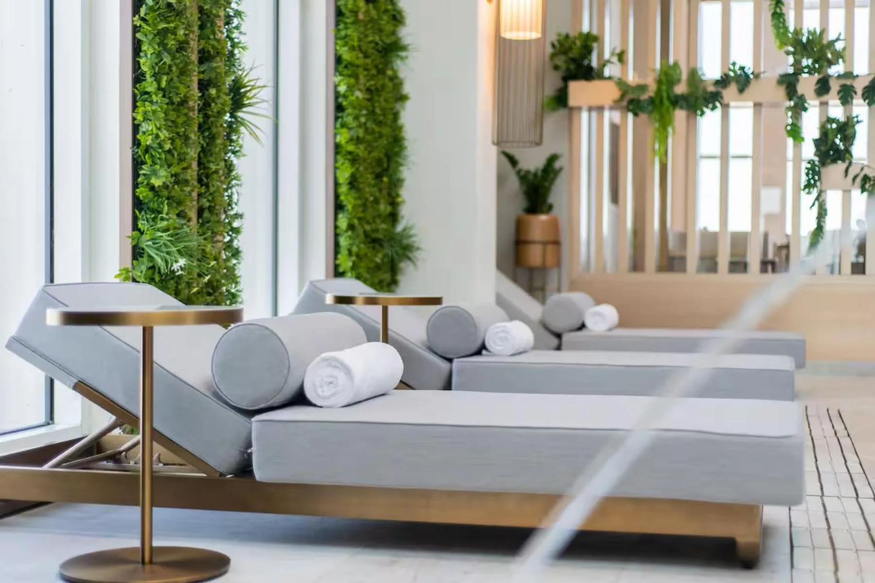 Seating area, Bed in Ramada by Wyndham Riyadh King Fahd Road