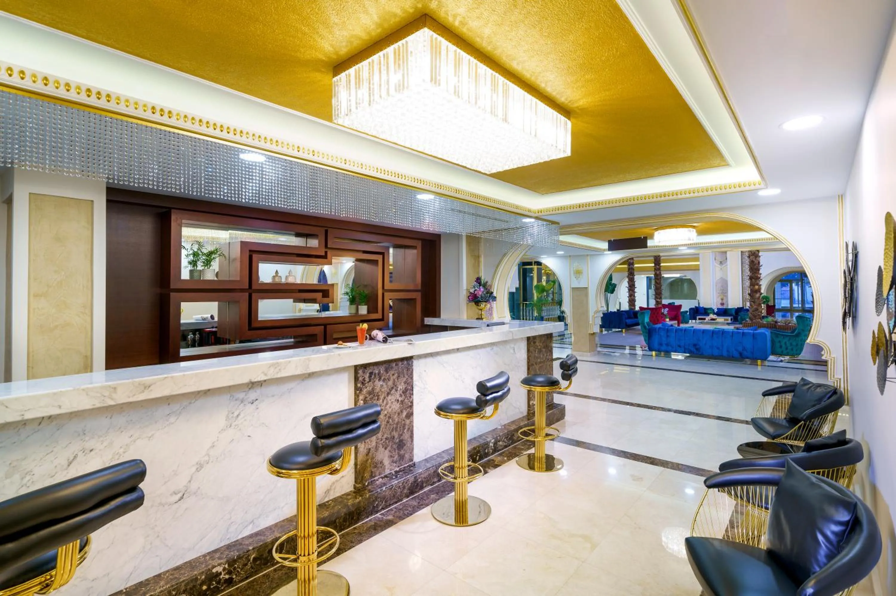 Lobby or reception in Ramada Plaza by Wyndham Silivri