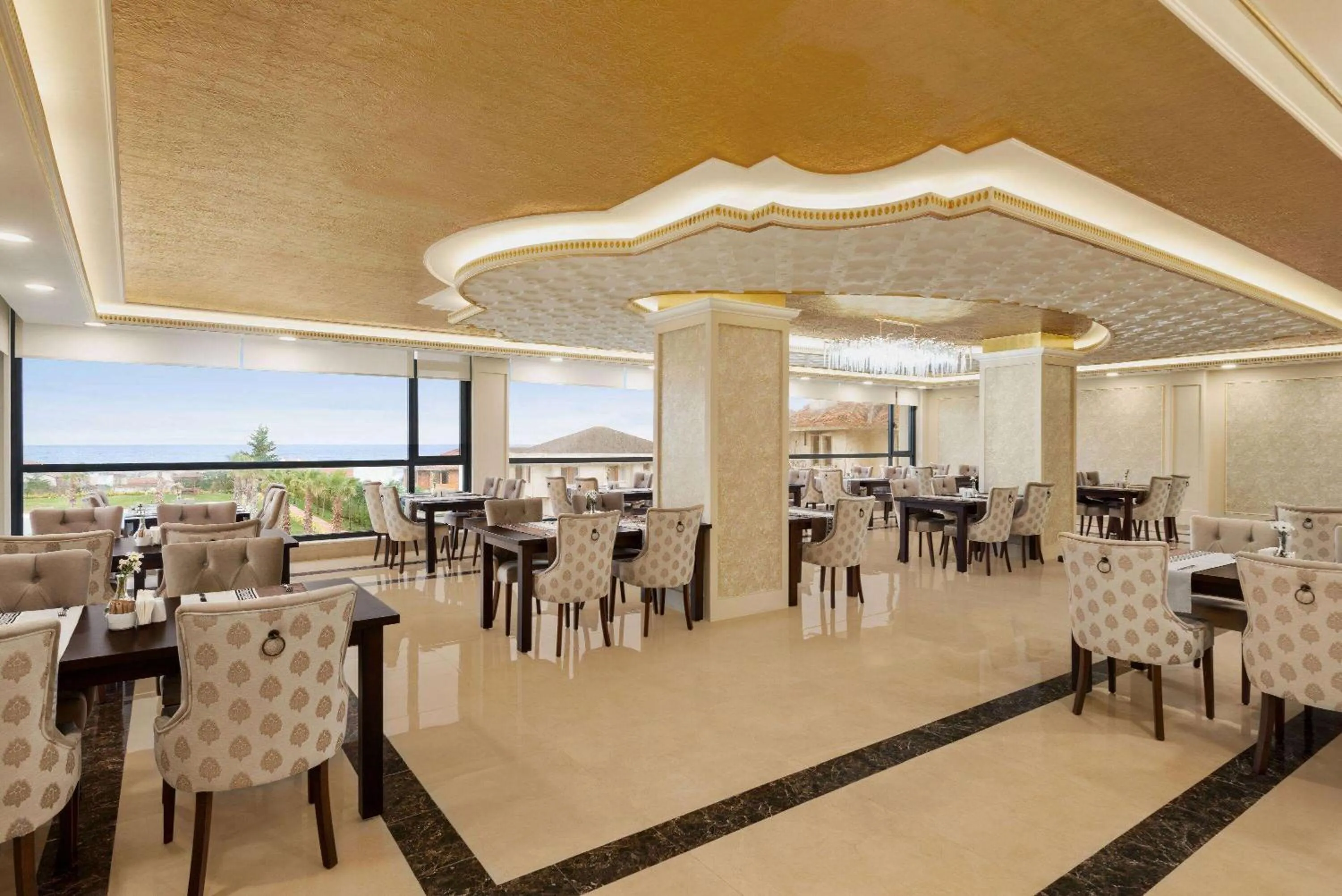 Restaurant/places to eat in Ramada Plaza by Wyndham Silivri