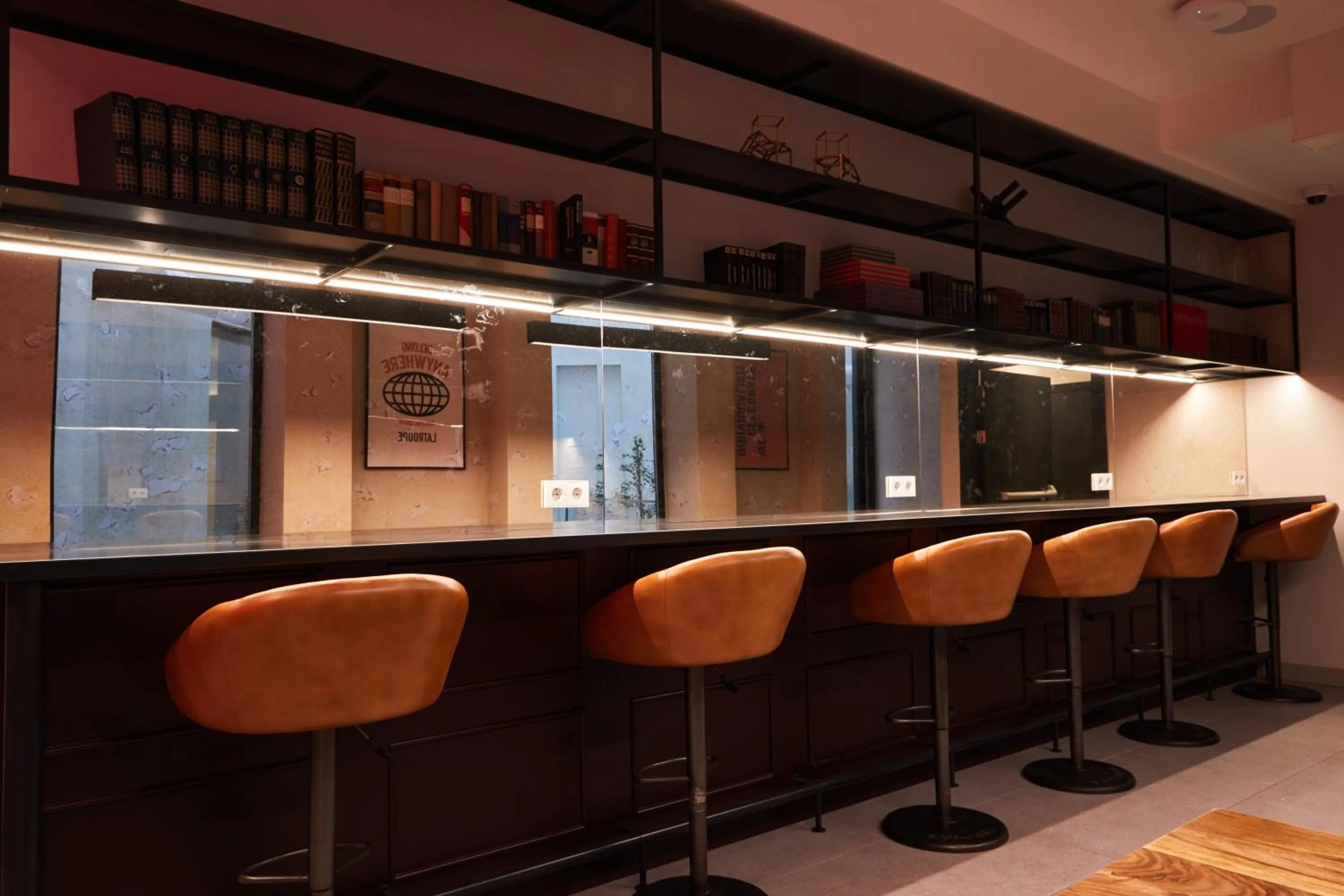 Dining area in LATROUPE Prado