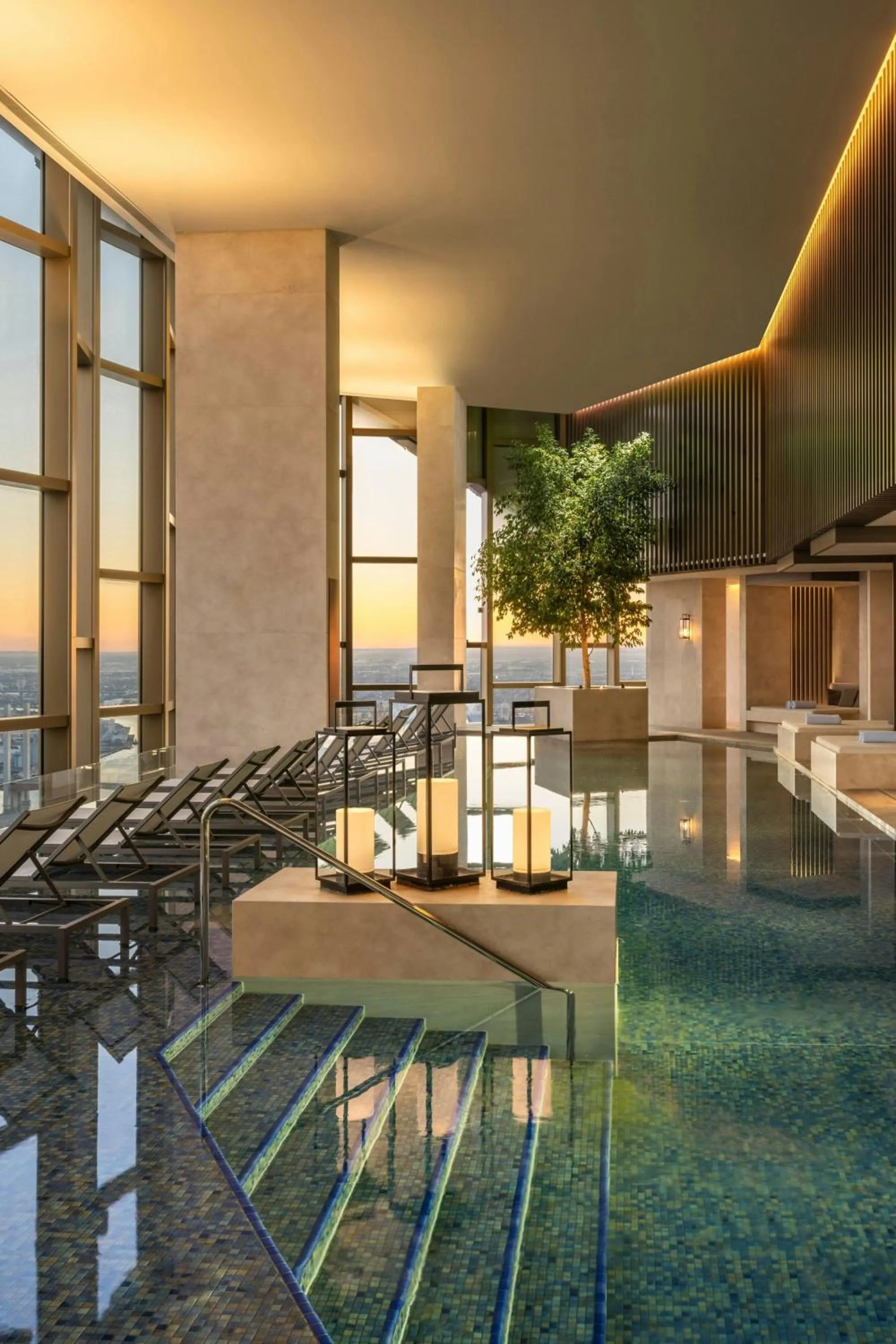 Swimming pool in The Ritz-Carlton, Melbourne