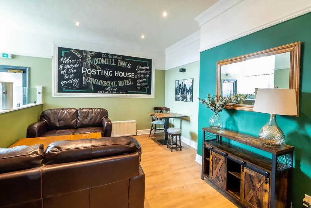 Lounge or bar in The Windmill Hotel