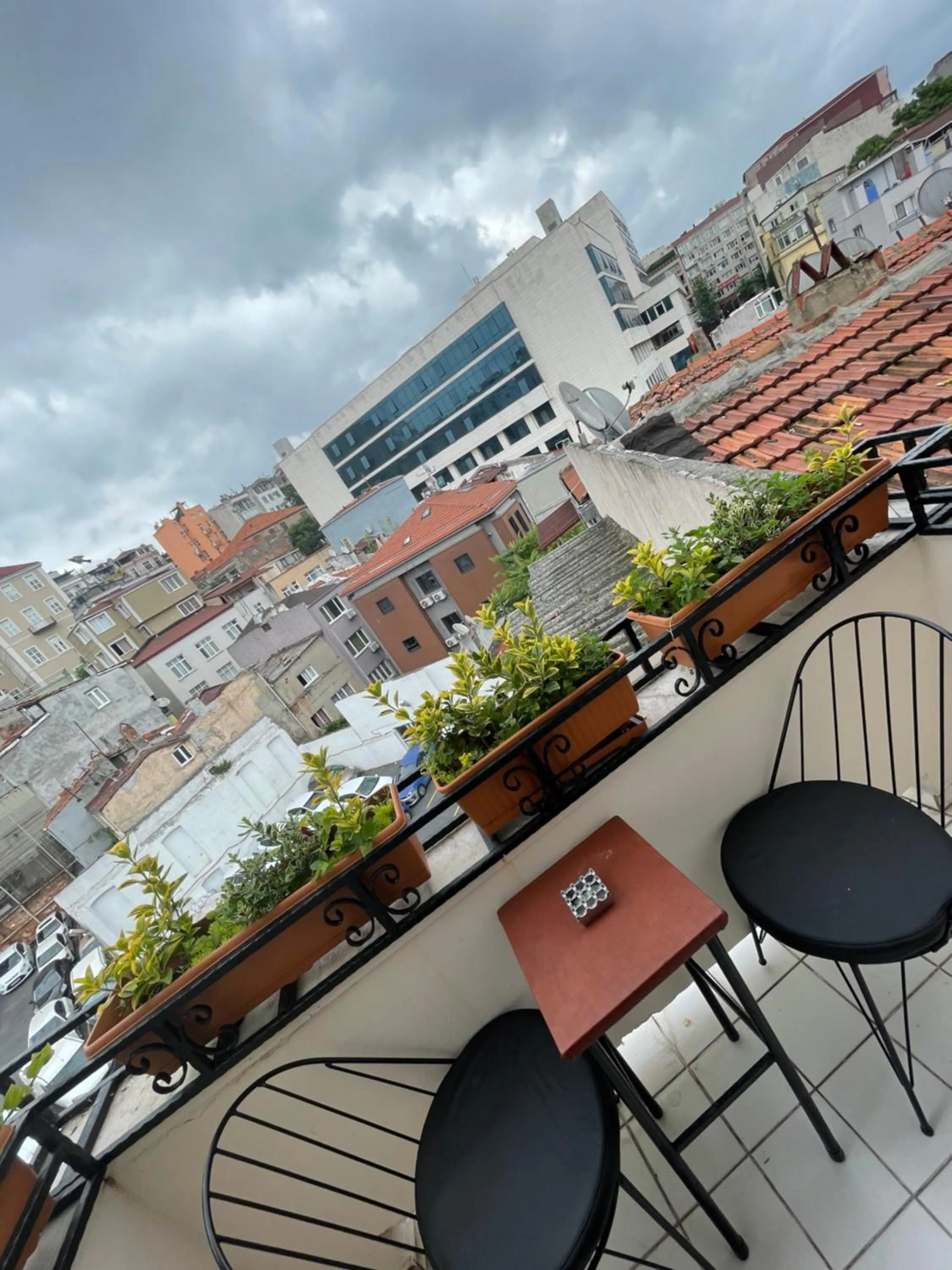 Patio in Elegance Aparts Cihangir