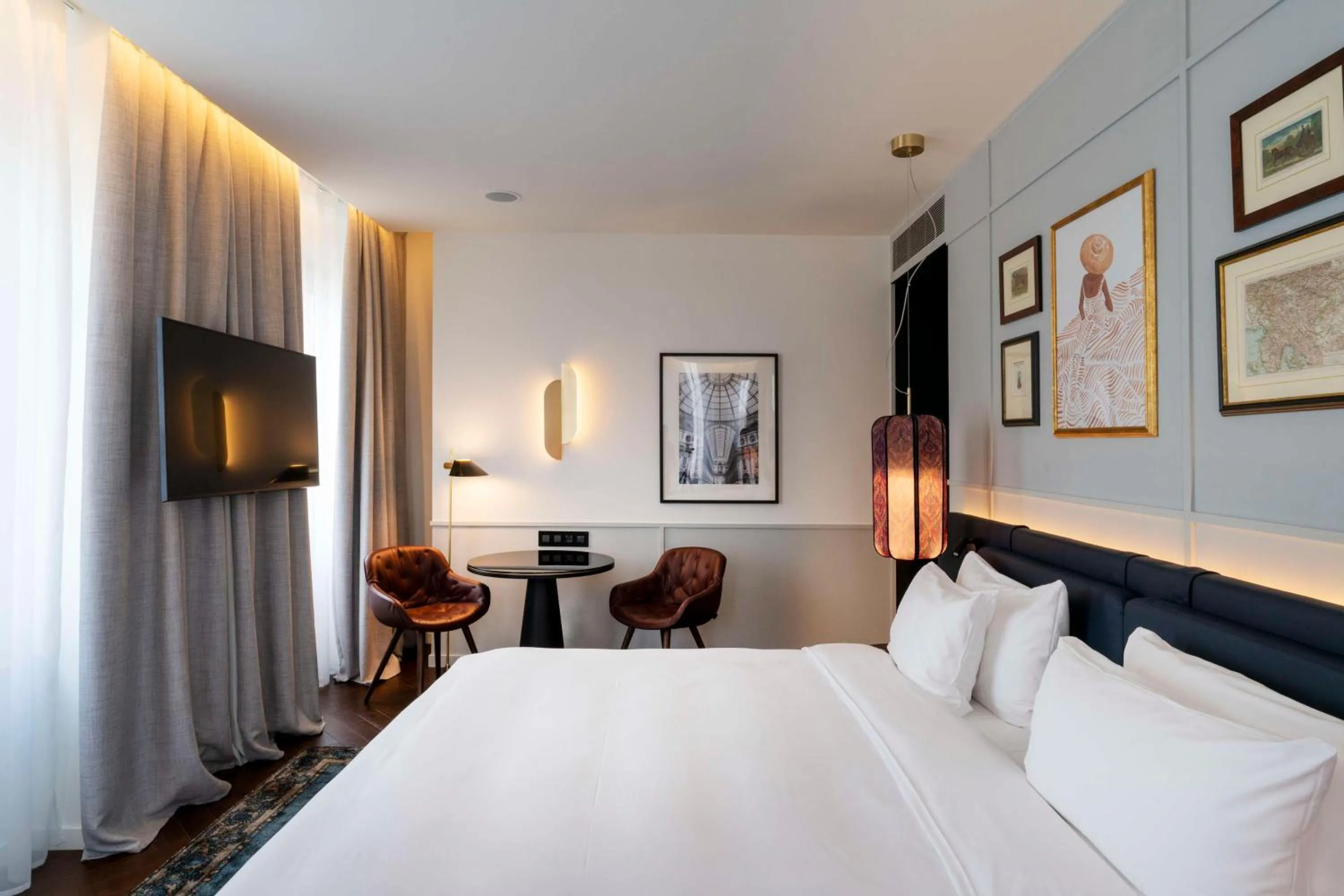 Photo of the whole room, Bed in Radisson Collection Hotel, Santa Sofia Milan