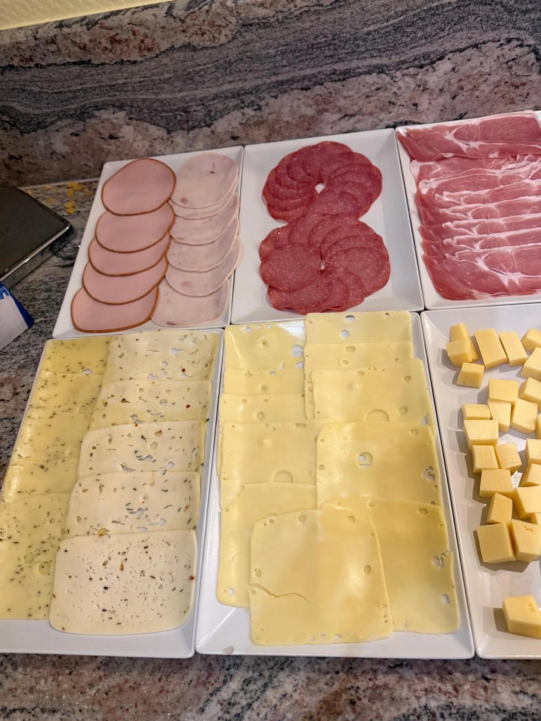 Breakfast in Brenzhotel Heidenheim