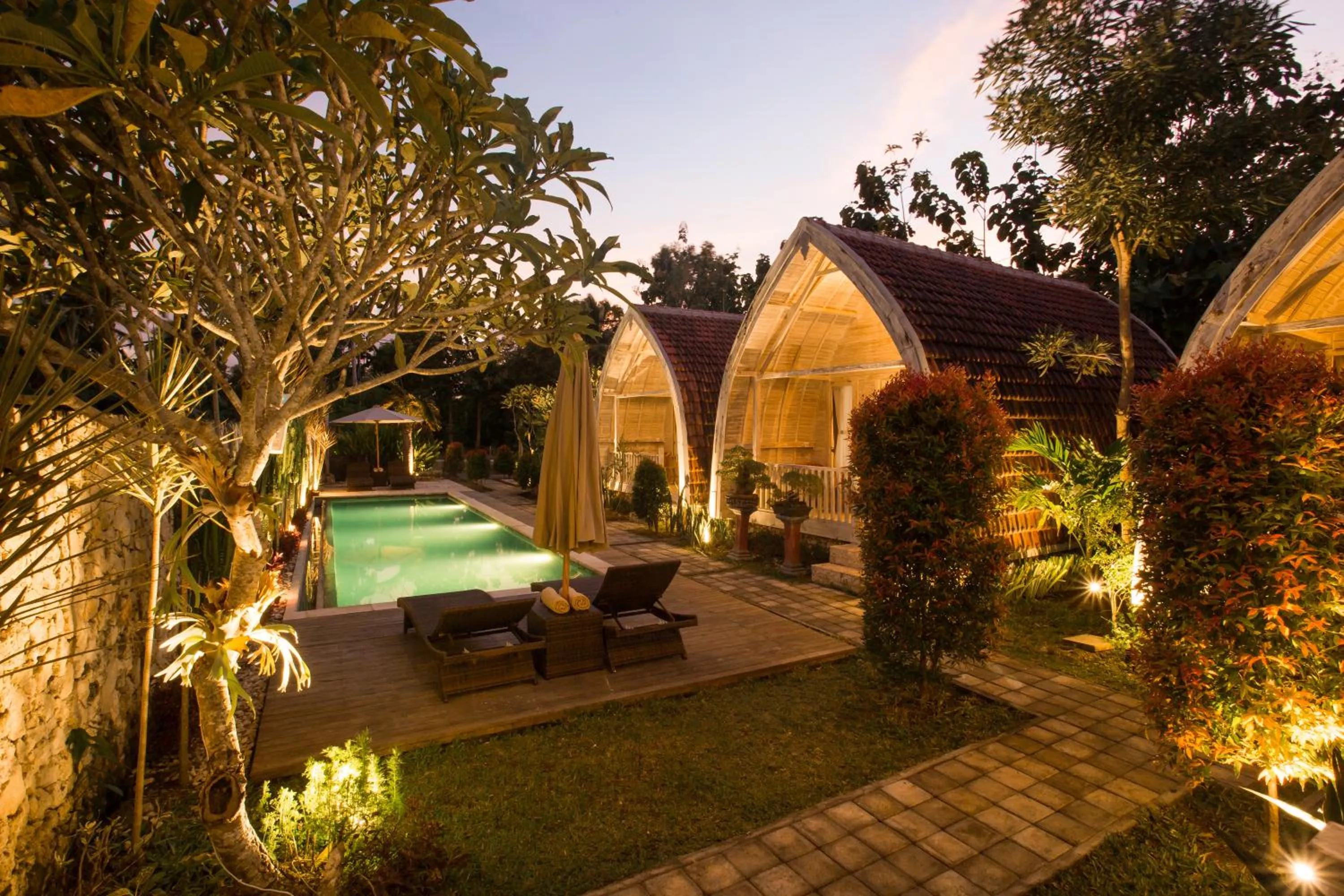 Pool view in Wage cottage
