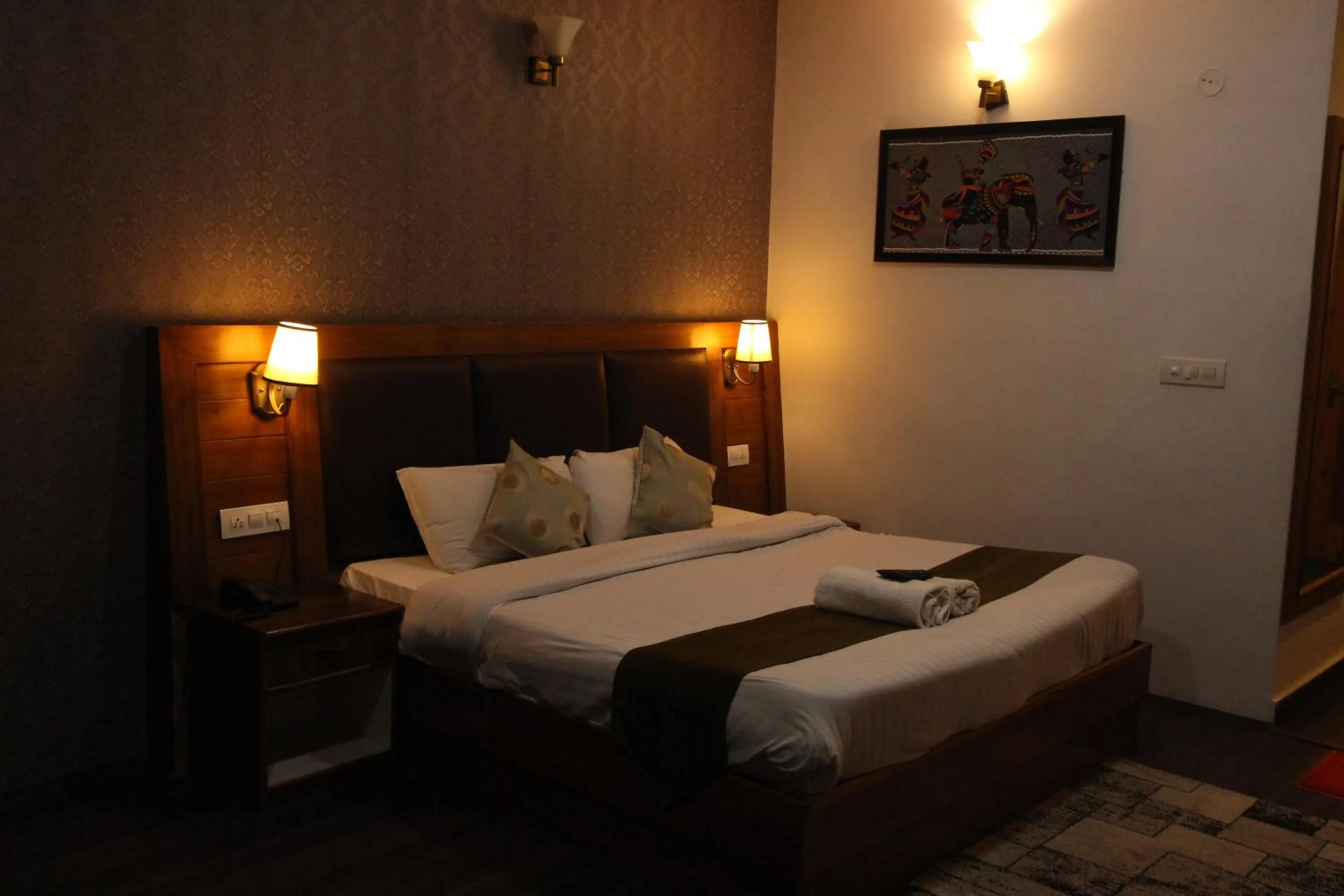Bed in Hotel NSB Manali