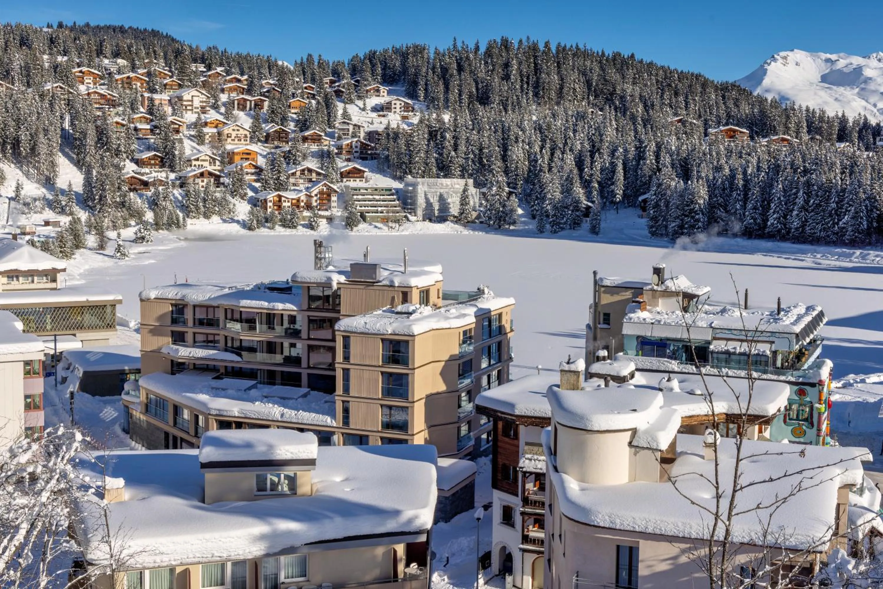 Property building in Postresidenz am See
