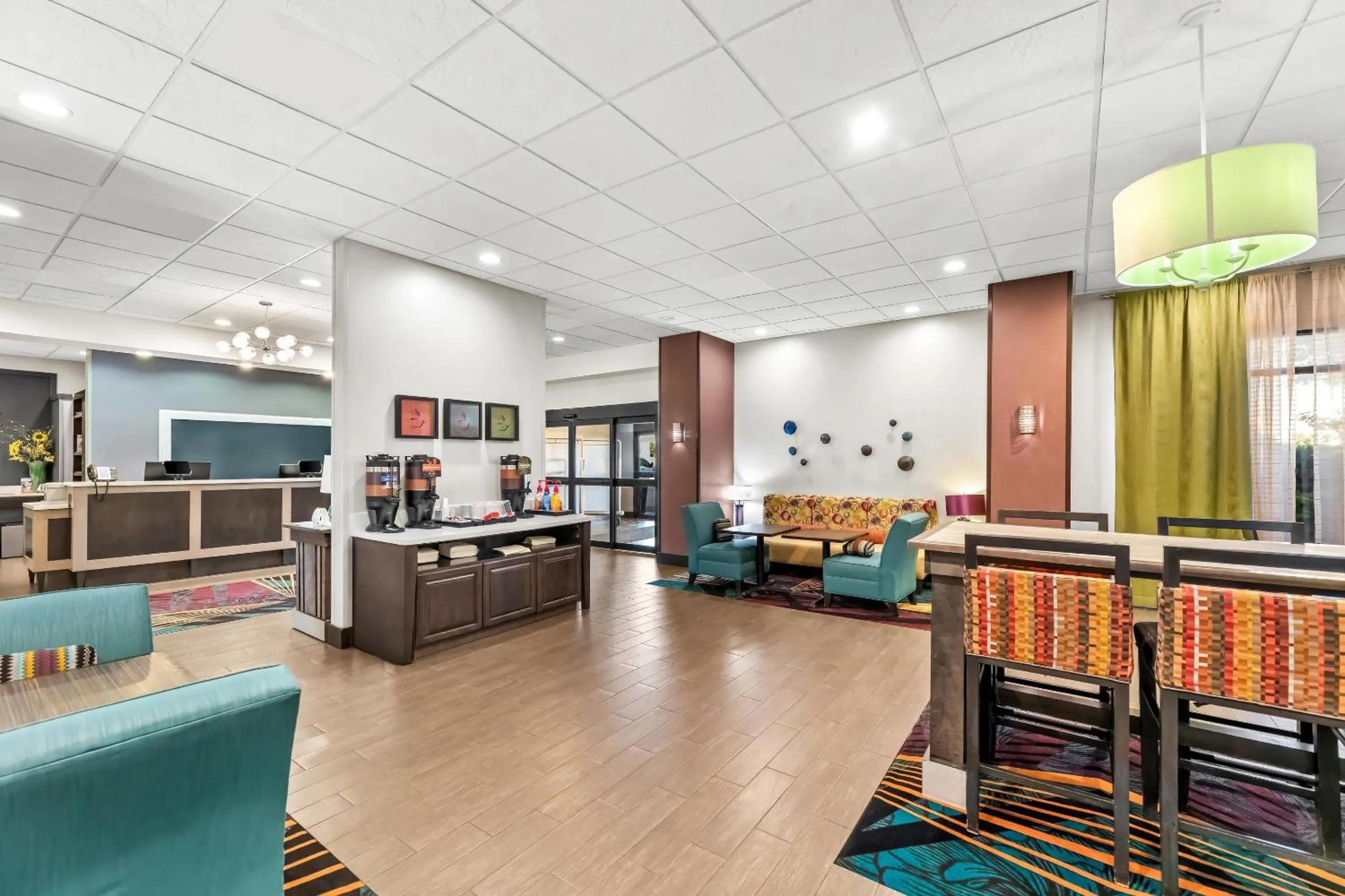 Breakfast in Quality Inn - Pratt