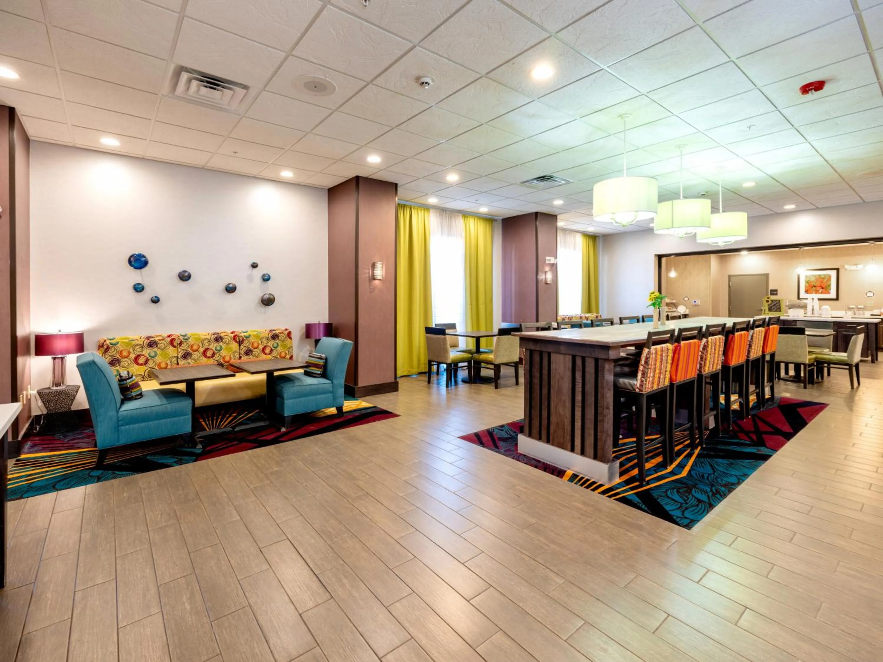Lobby or reception in Flag Point Inn and Suites Pratt by FairBridge