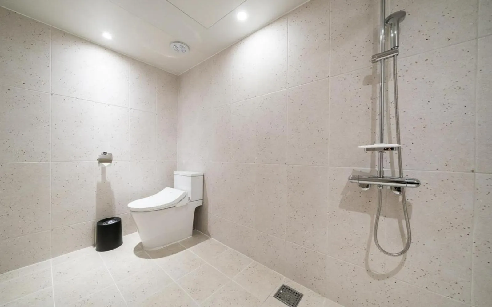 Toilet in Aank Hotel Incheon Bupyeong