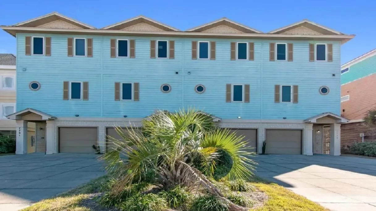 Hannah's Beach Paradise