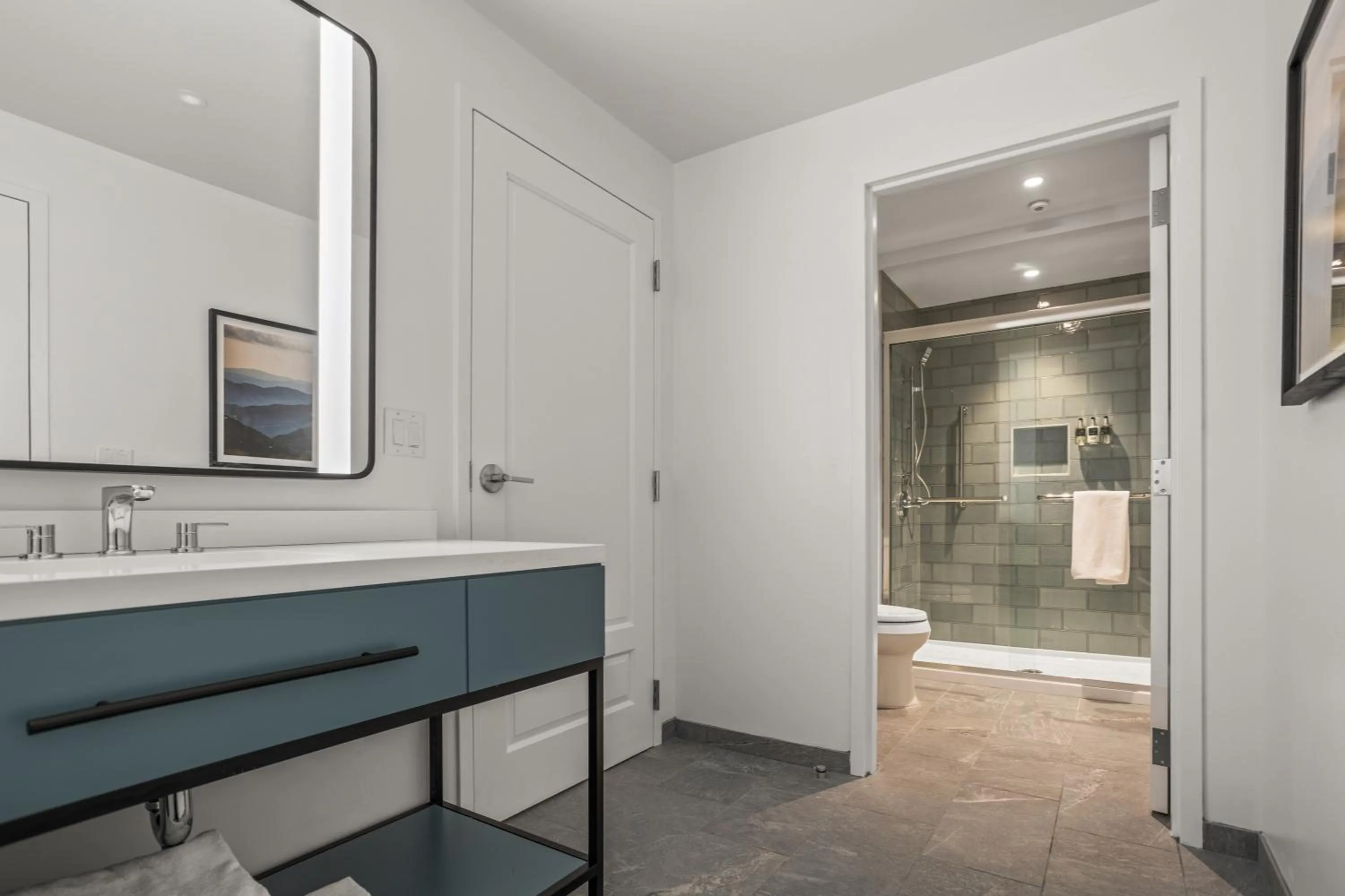 Bathroom in The Highlander at Radford, Tapestry Collection by Hilton