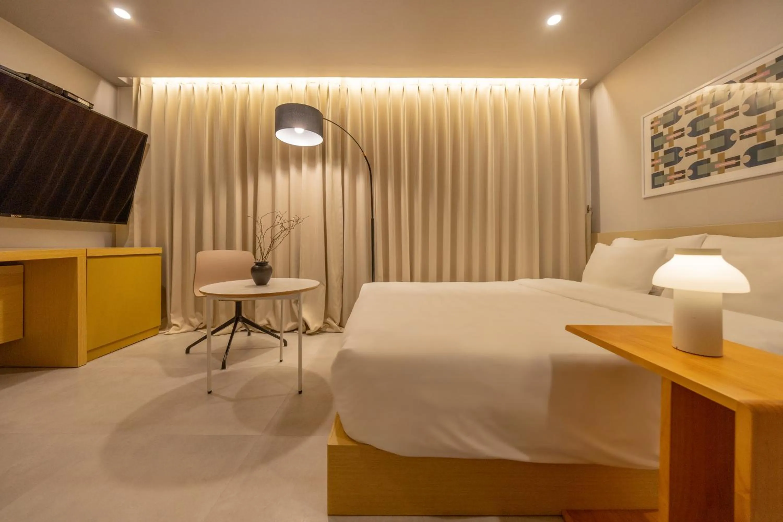 Bed in Nomad Aank Hotel Gumi