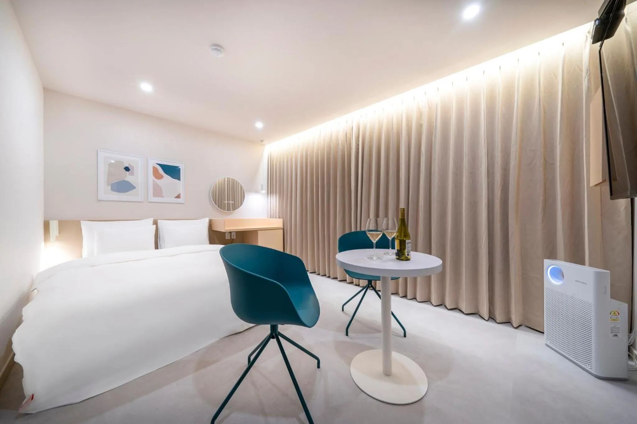 Bed in Nomad Aank Hotel Gumi