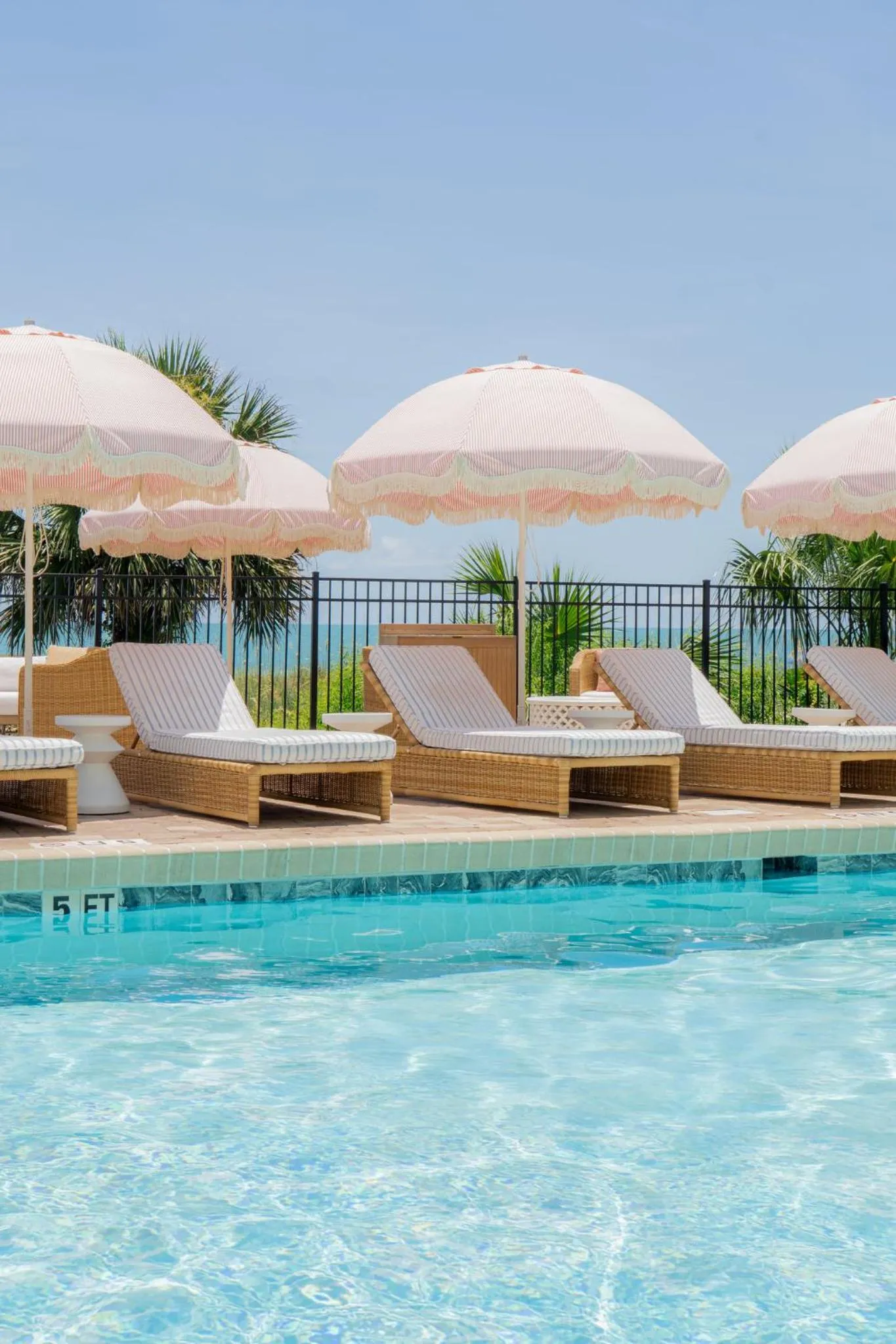 Swimming pool in voco The Shelby - Myrtle Beach by IHG