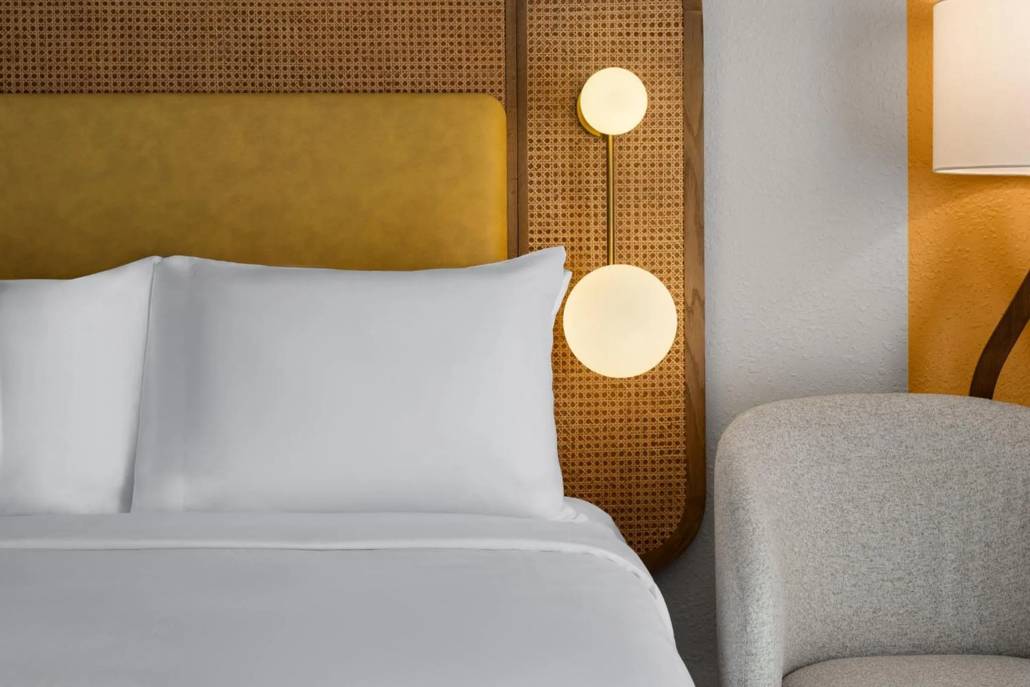 Photo of the whole room, Bed in voco The Shelby - Myrtle Beach by IHG