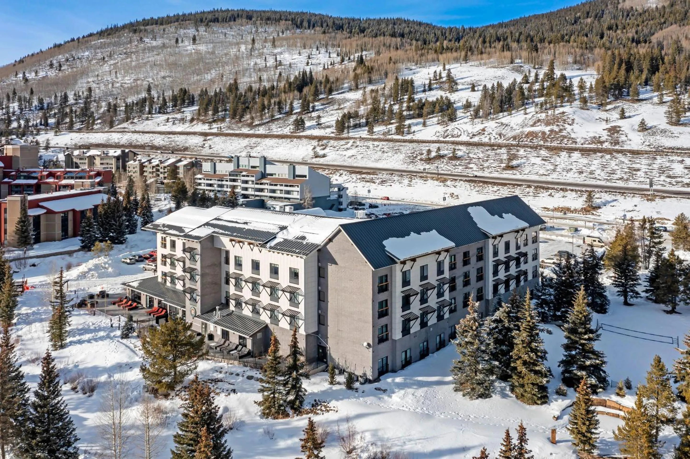Property building in Cambria Hotel Copper Mountain