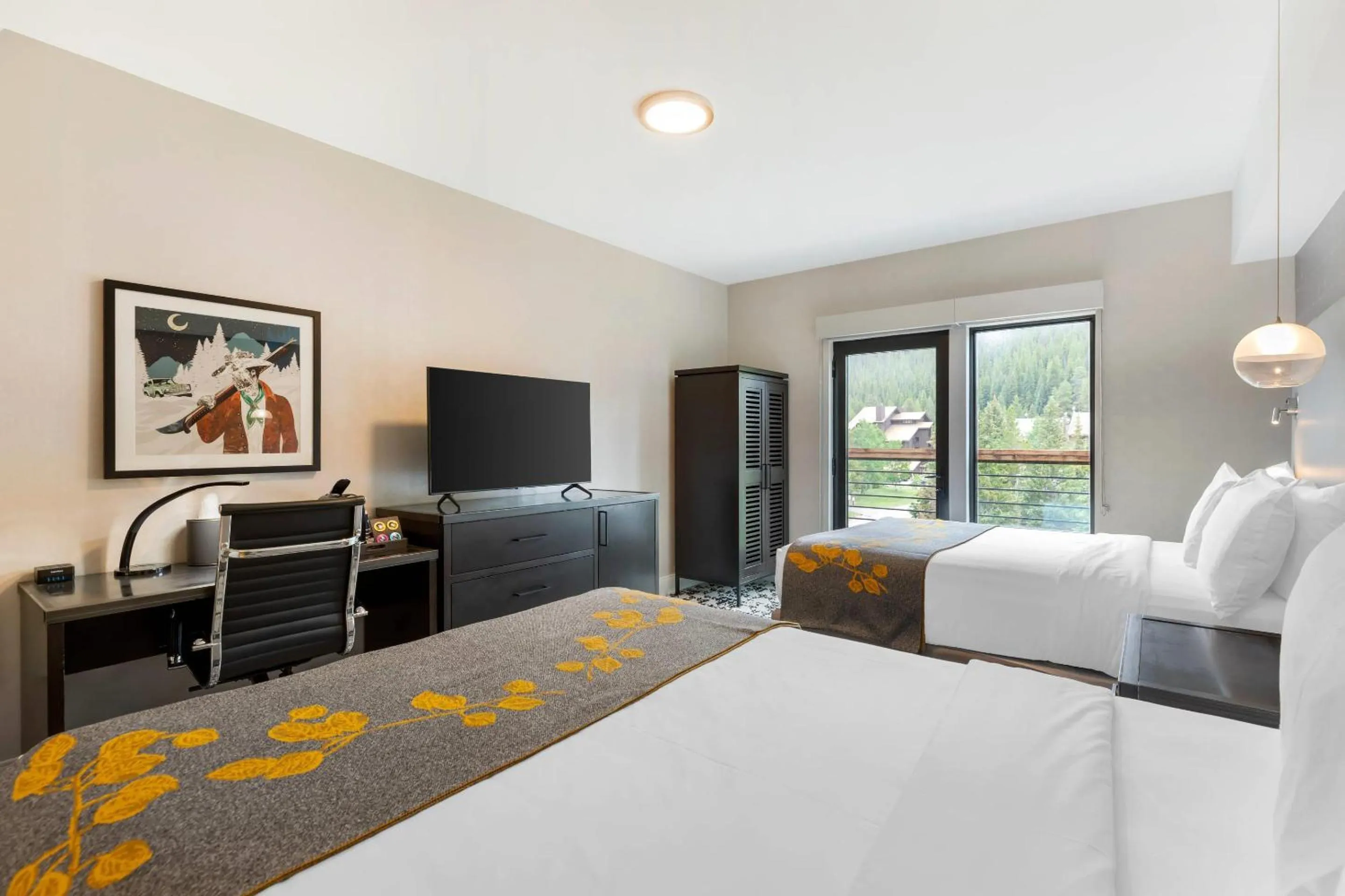 Bedroom, Bed in Cambria Hotel Copper Mountain