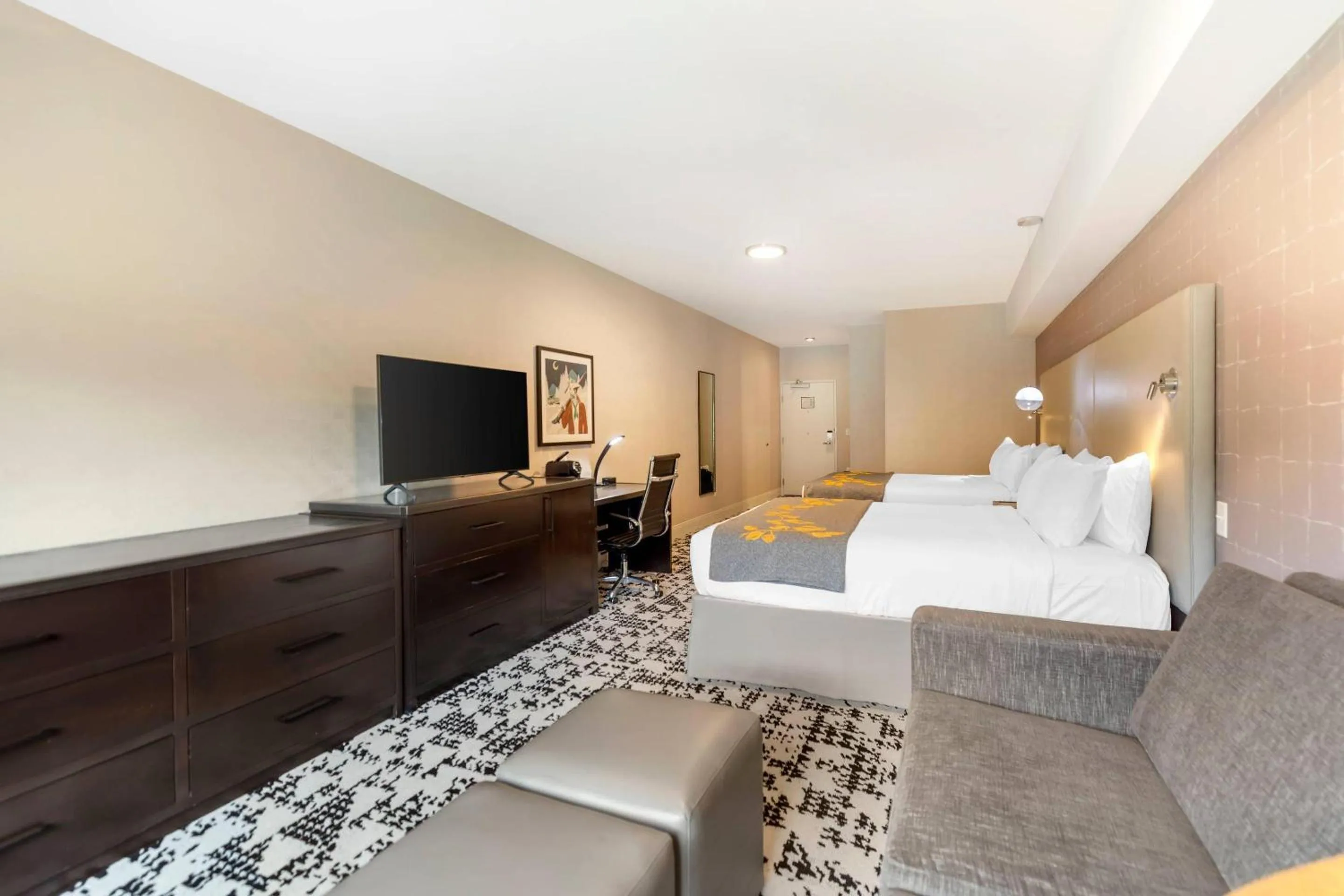 Bedroom, Bed in Cambria Hotel Copper Mountain