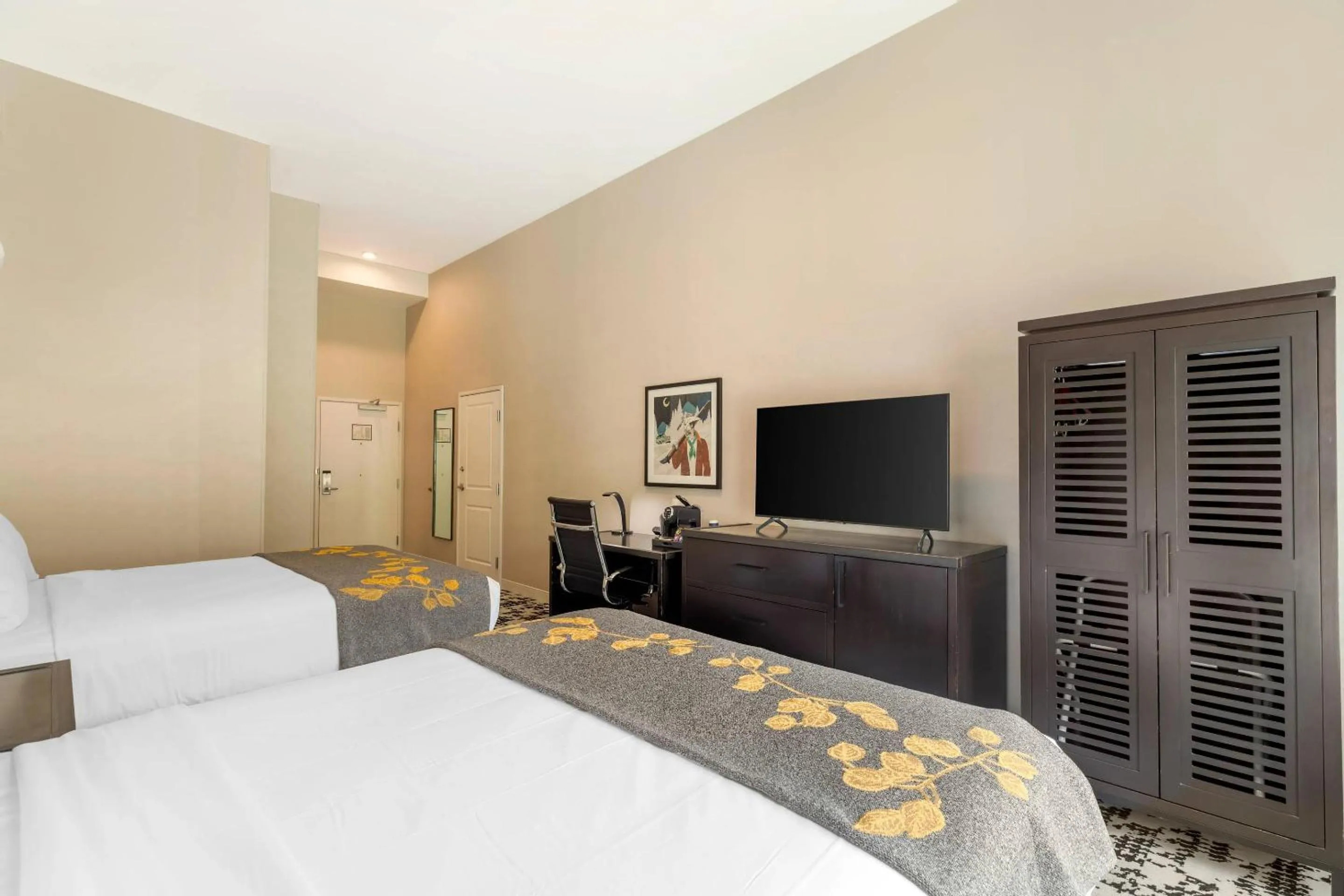 Bedroom, Bed in Cambria Hotel Copper Mountain