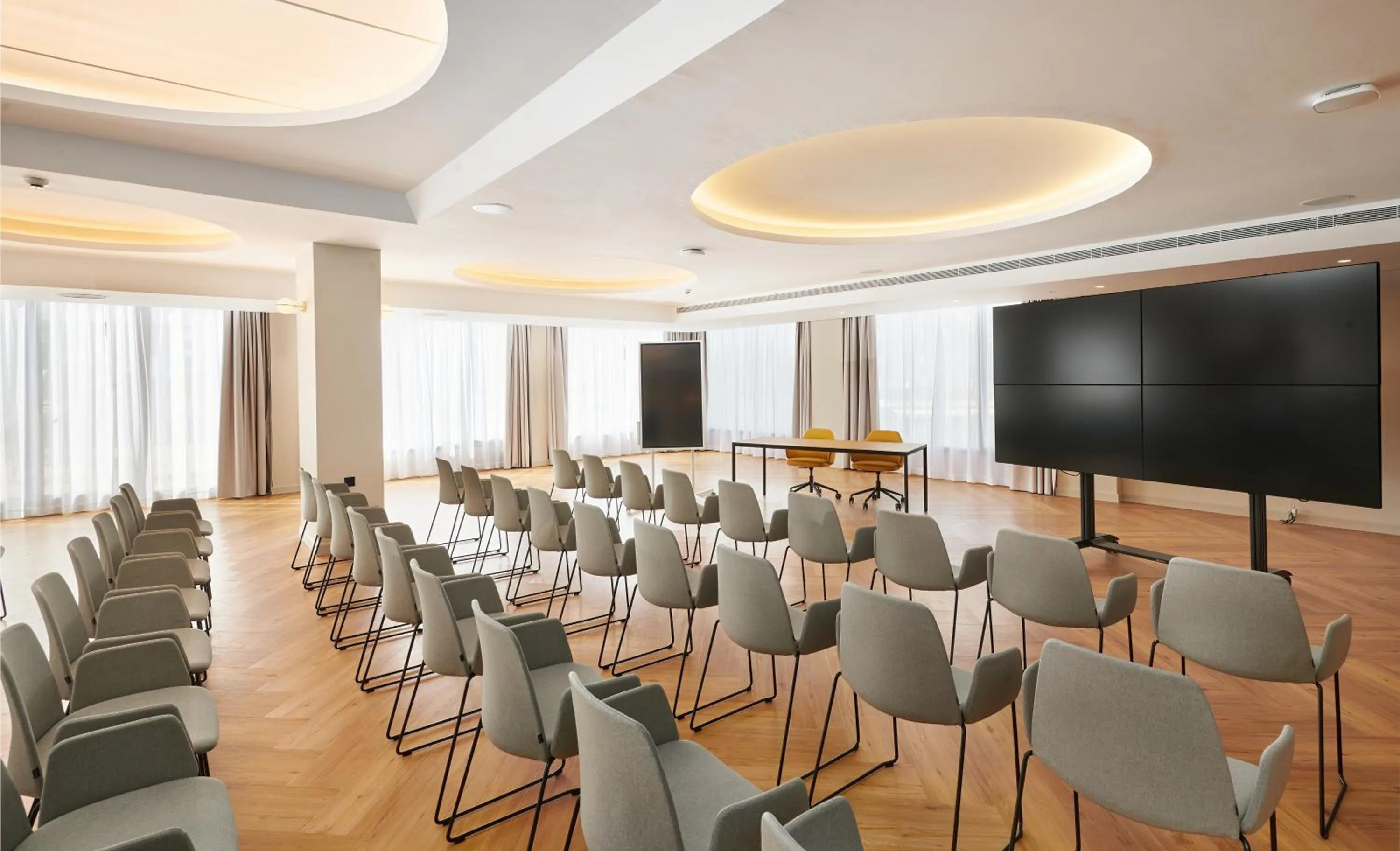 TV and multimedia in Protur Sa Coma Playa Hotel & Spa