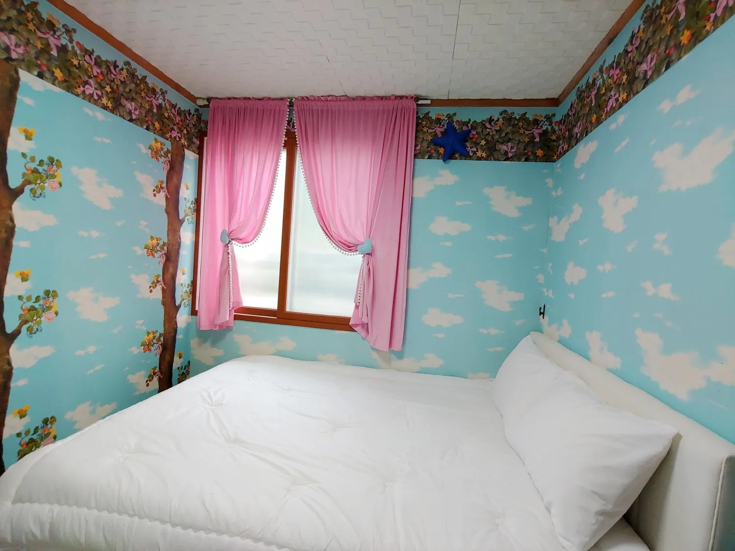 Bed in Herb in Pension