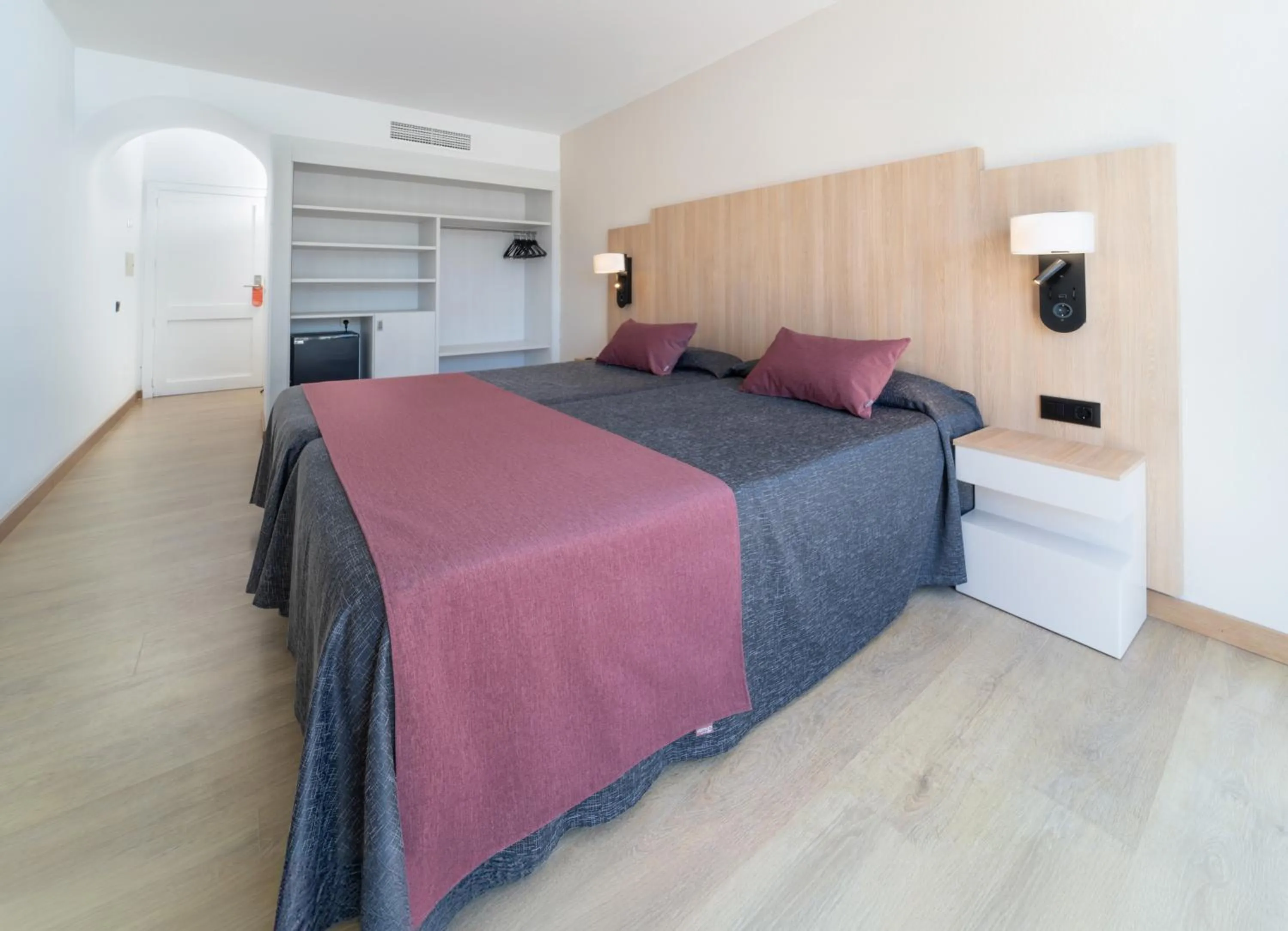 Bed in Hotel Calimera Fido Gardens