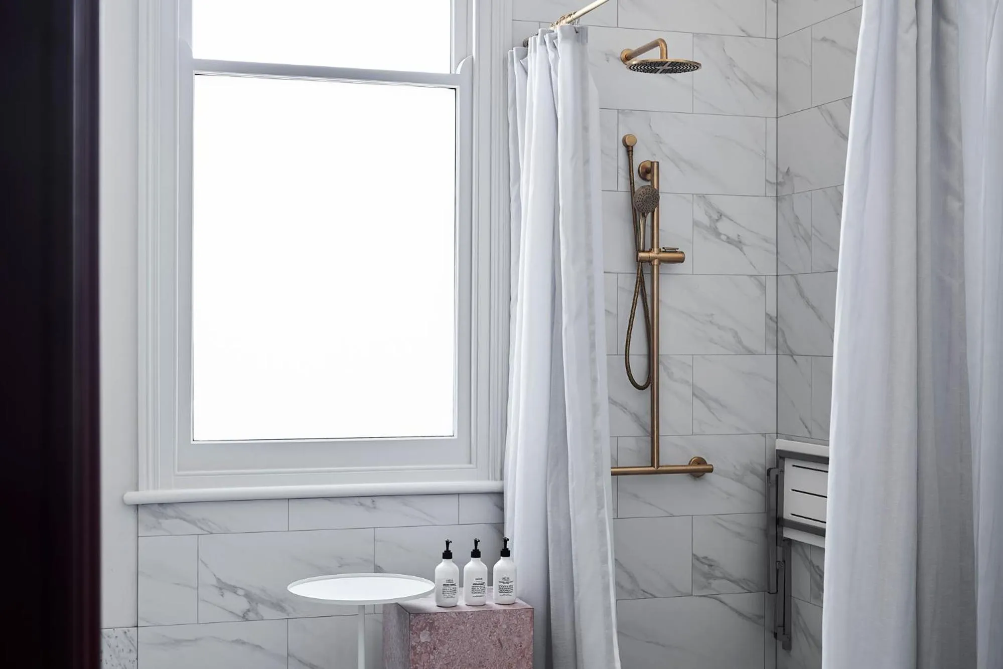 Bathroom in Hotel Vera Ballarat