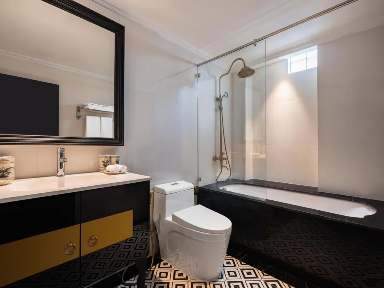 Bathroom in The Flower Boutique Hotel & Travel