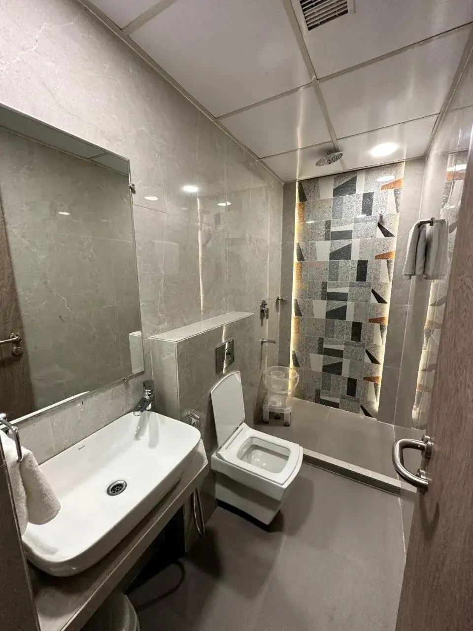 Deluxe Room in Hotel Pinaka Inn Deluxe Room in Hotel Pinaka Inn