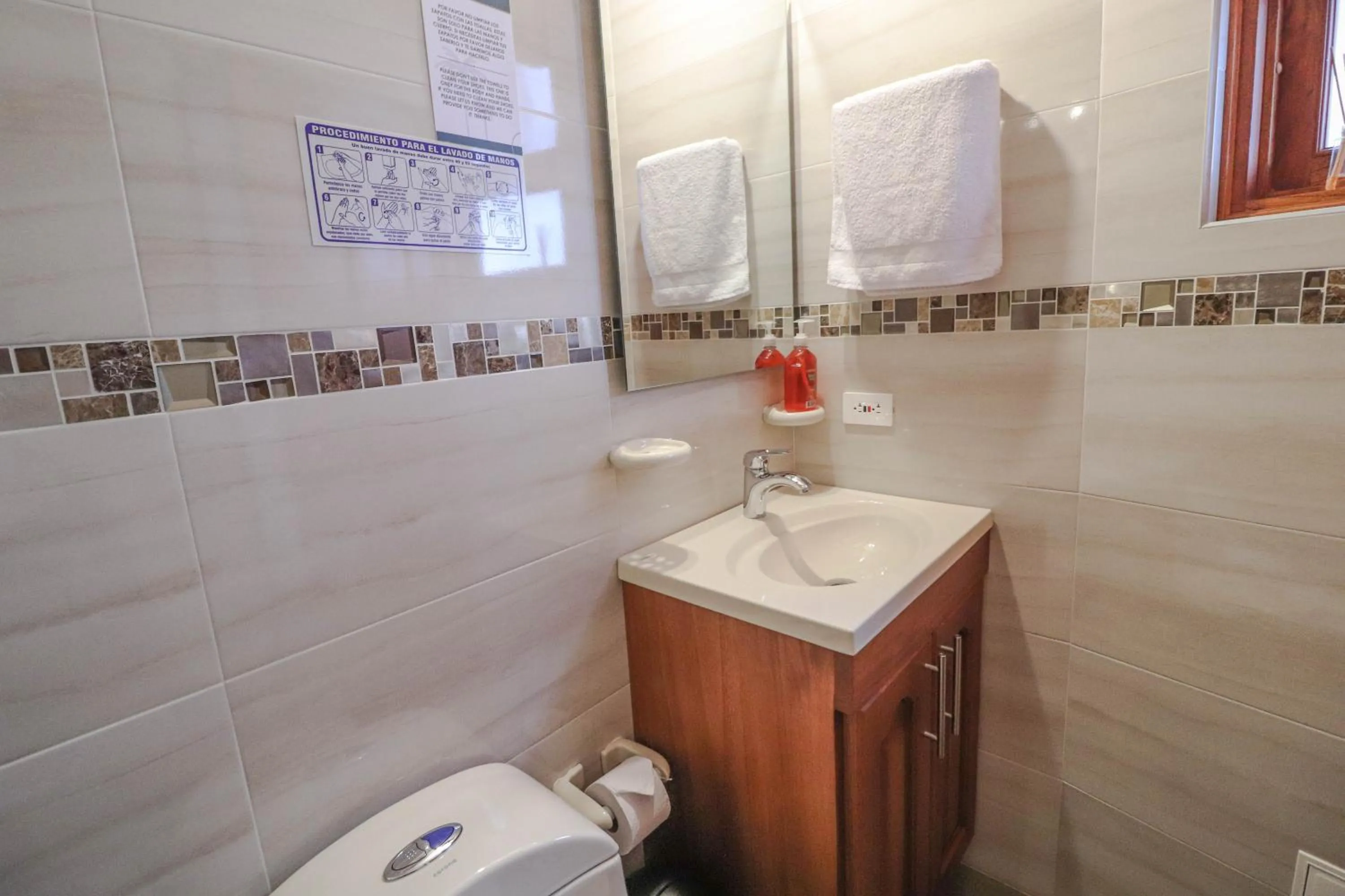 Bathroom in Hotel las Palmas