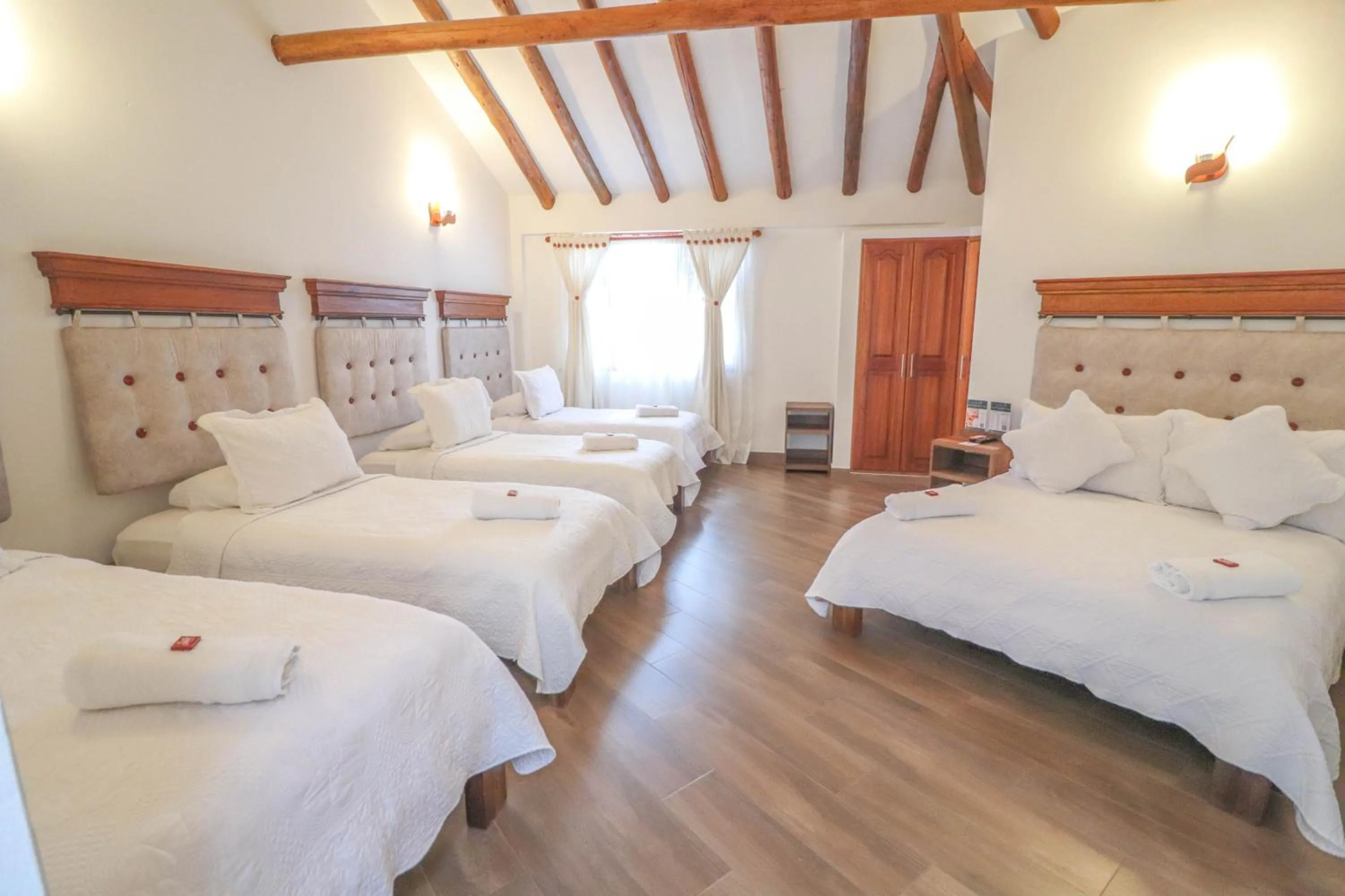 Photo of the whole room, Bed in Hotel las Palmas