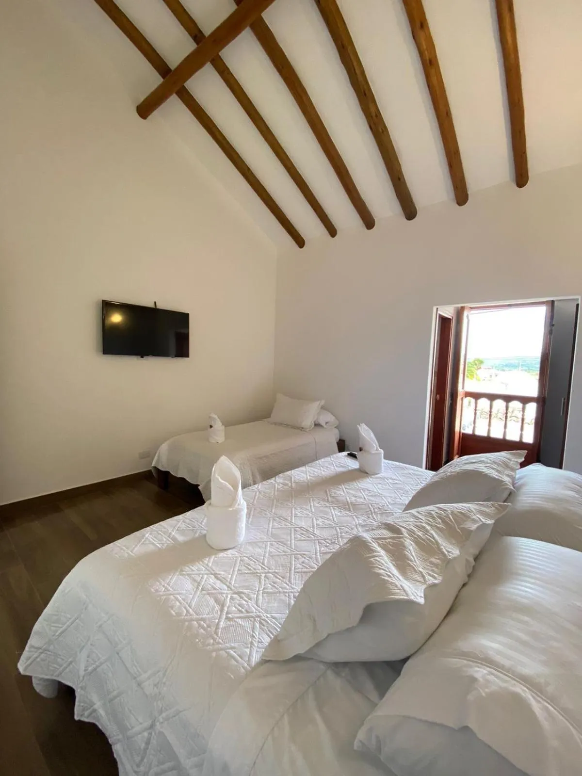 Photo of the whole room, Bed in Hotel las Palmas