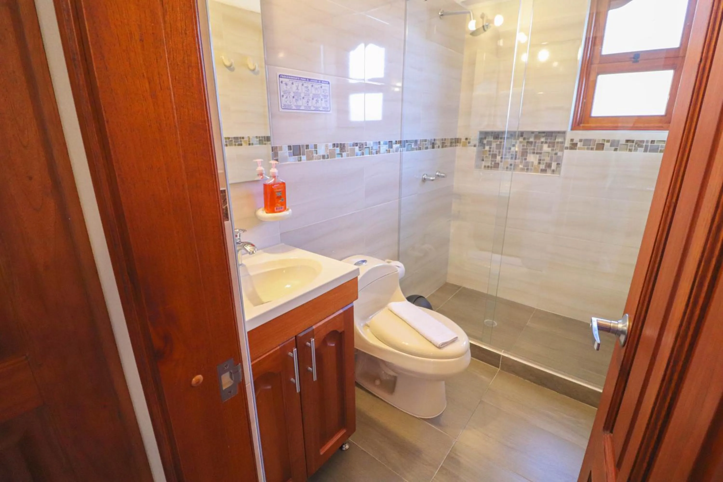 Bathroom in Hotel las Palmas