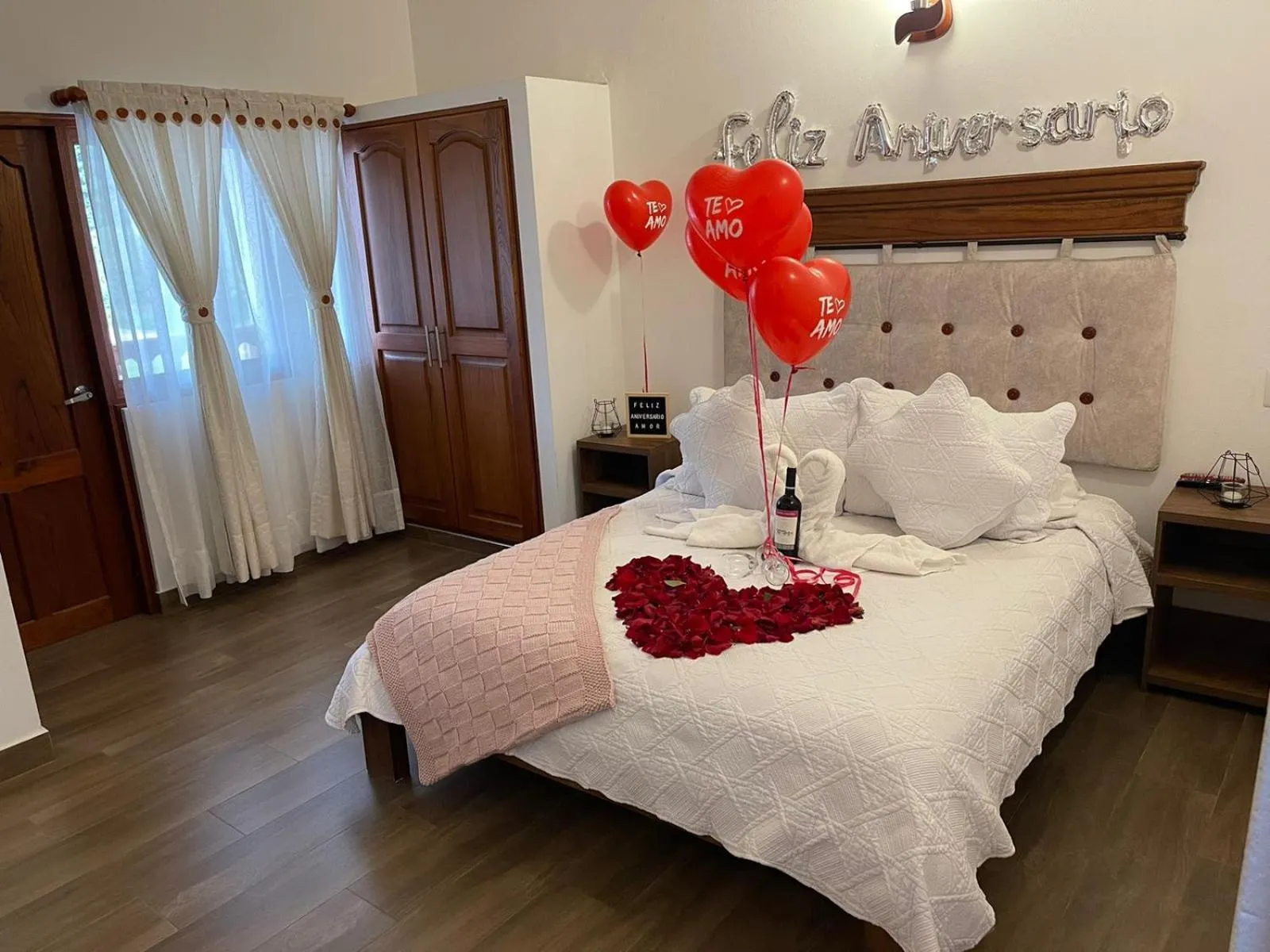 Photo of the whole room, Bed in Hotel las Palmas