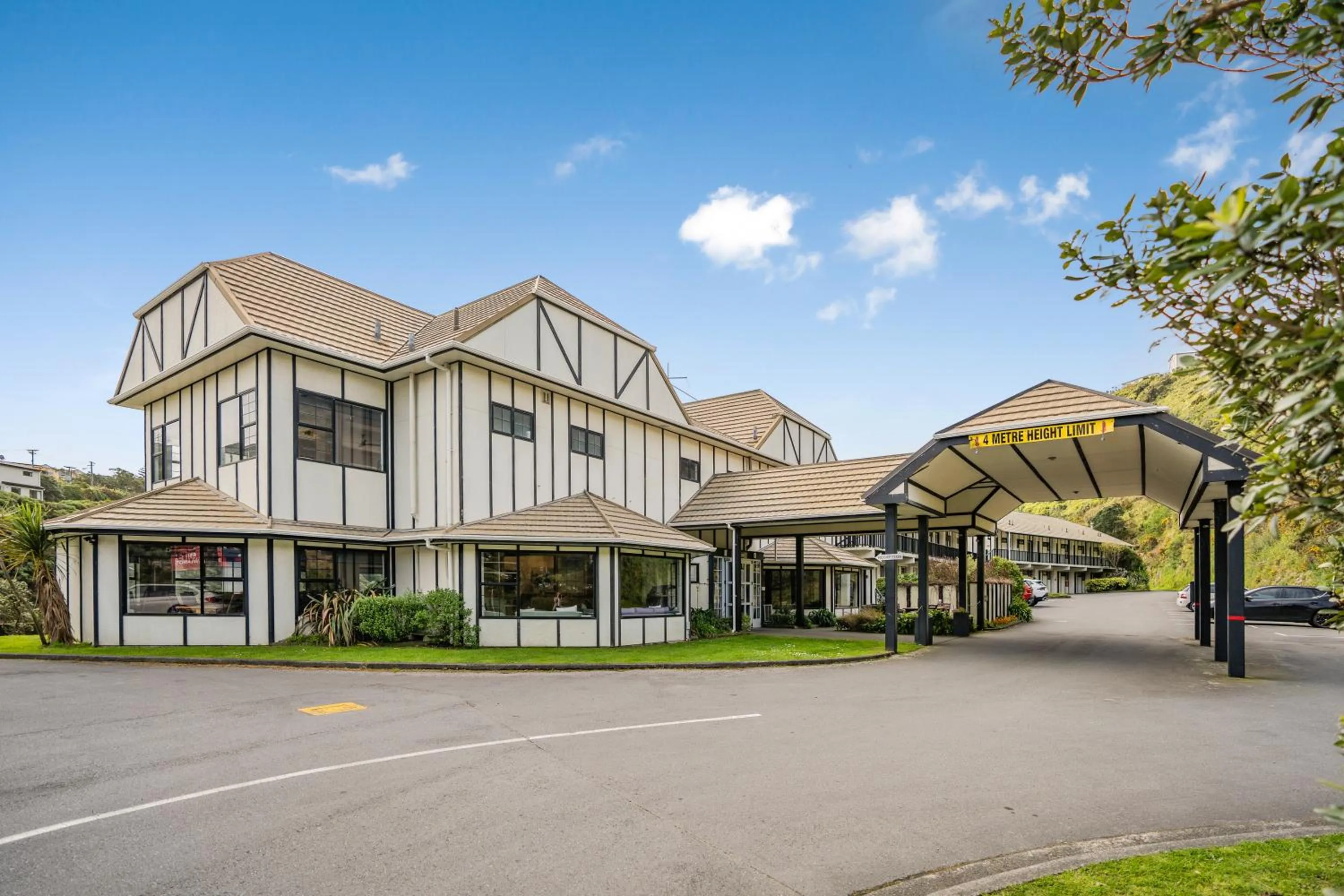 Property building in Capital Lodge Motor Inn